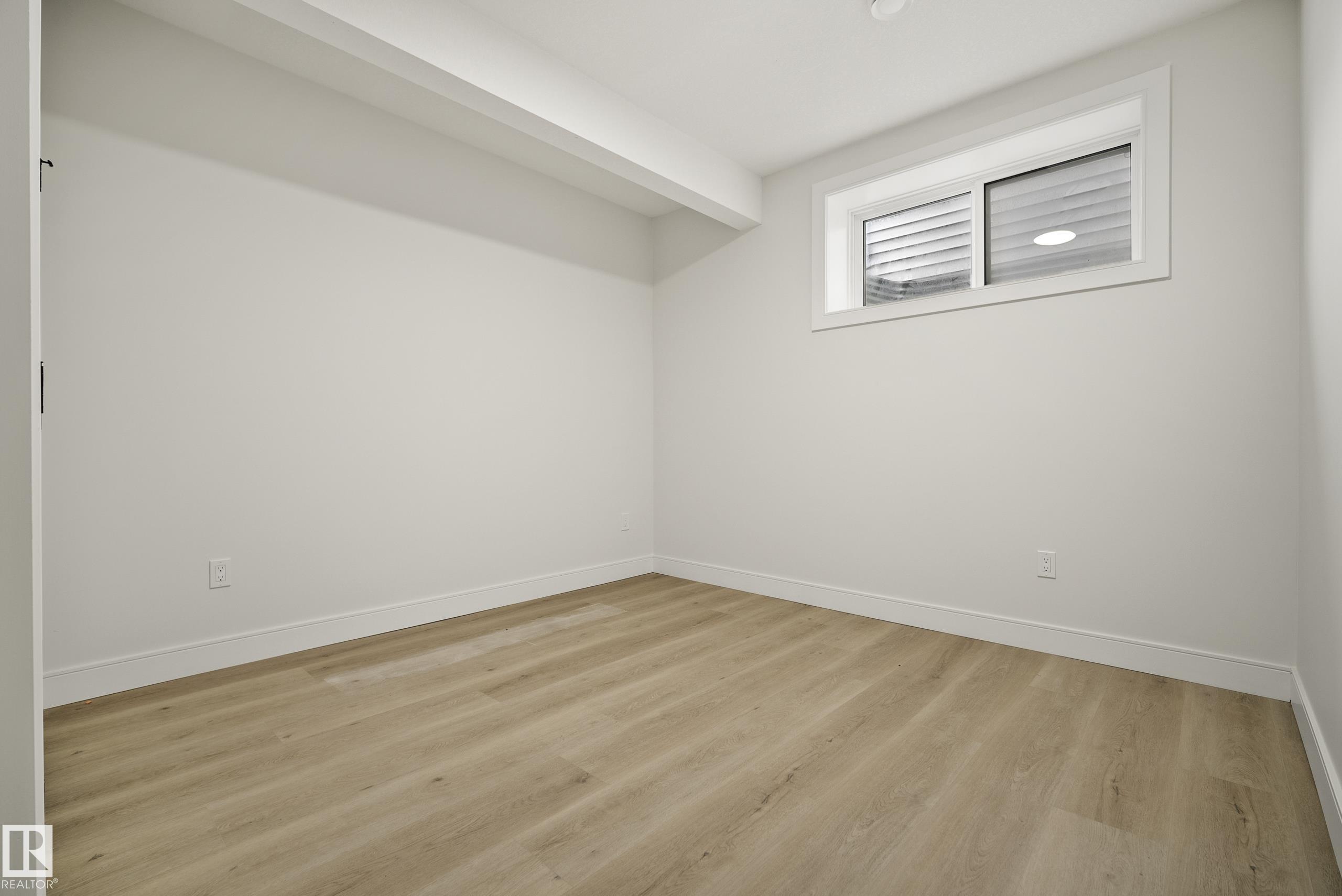 Photo 52 at 15031 10 Street NW, Fraser, Edmonton