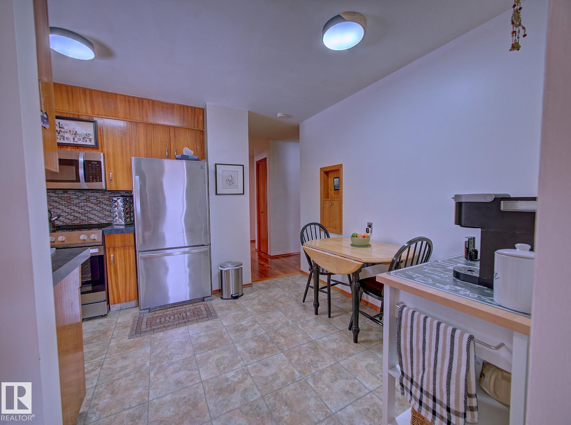 Photo 11 at 9611 90 Avenue, Sherridon Extension, Fort Saskatchewan