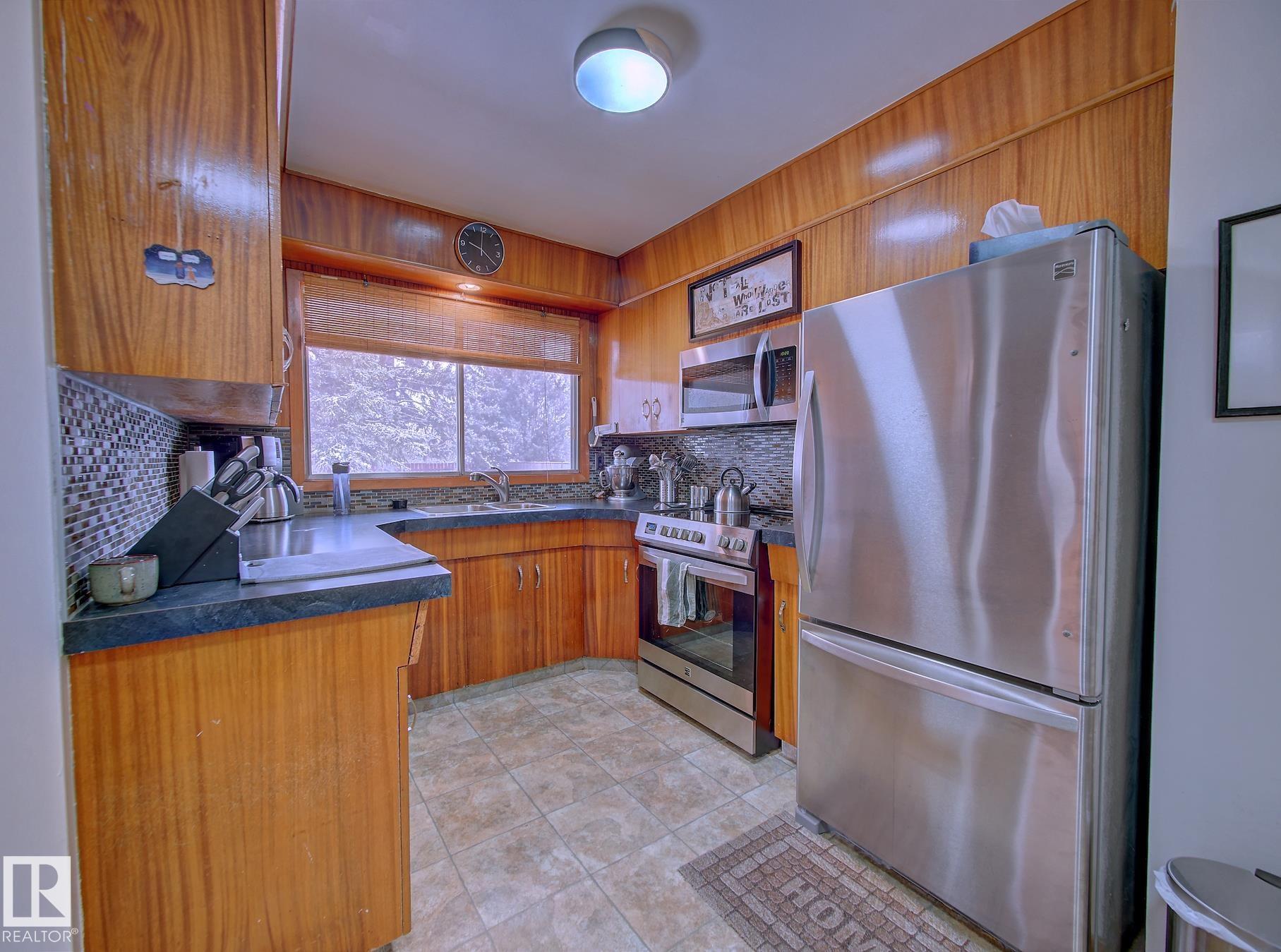 Photo 13 at 9611 90 Avenue, Sherridon Extension, Fort Saskatchewan