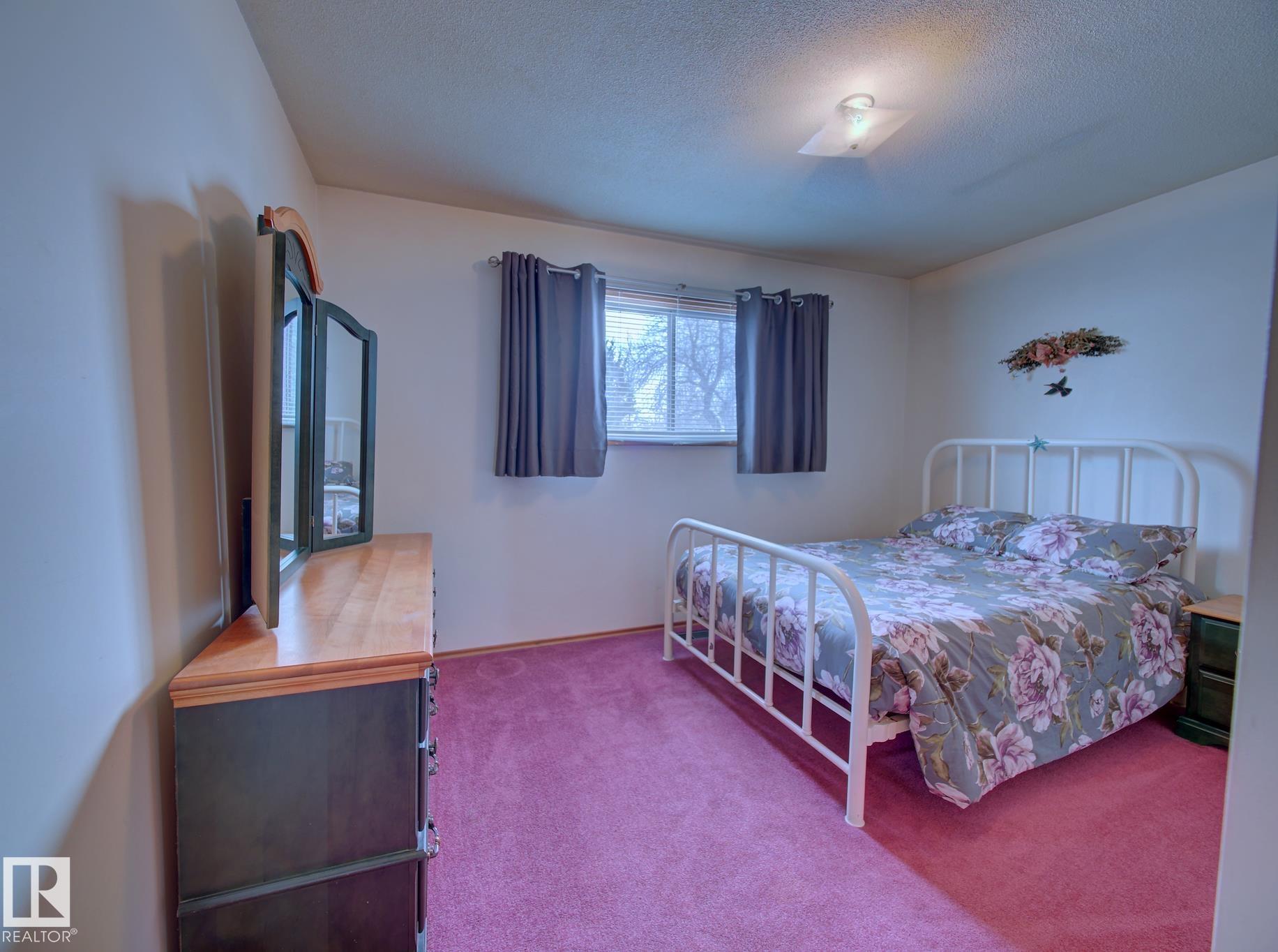 Photo 18 at 9611 90 Avenue, Sherridon Extension, Fort Saskatchewan