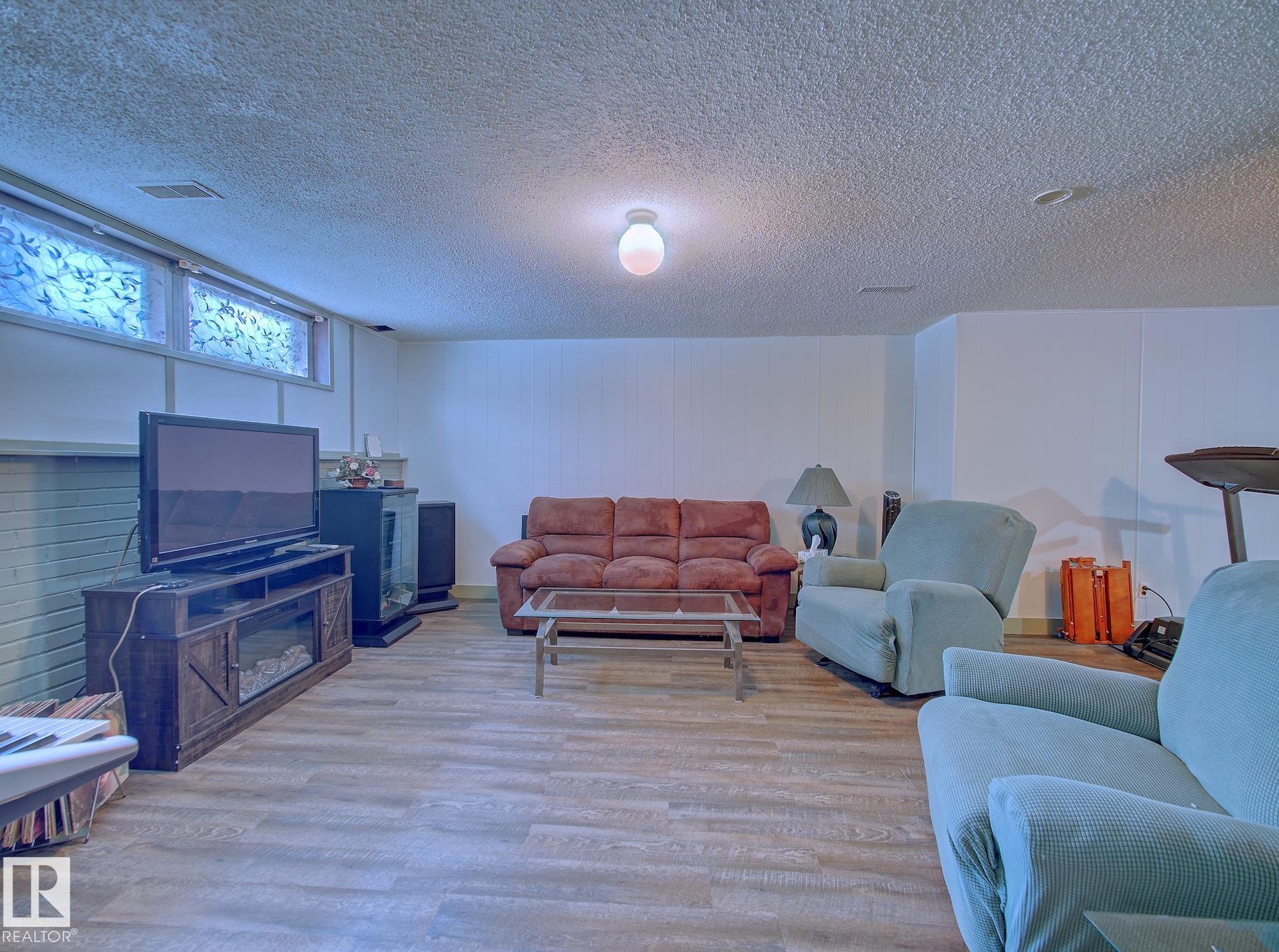 Photo 35 at 9611 90 Avenue, Sherridon Extension, Fort Saskatchewan