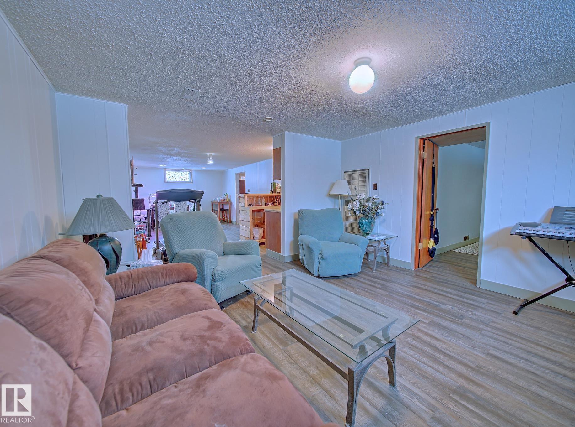 Photo 38 at 9611 90 Avenue, Sherridon Extension, Fort Saskatchewan