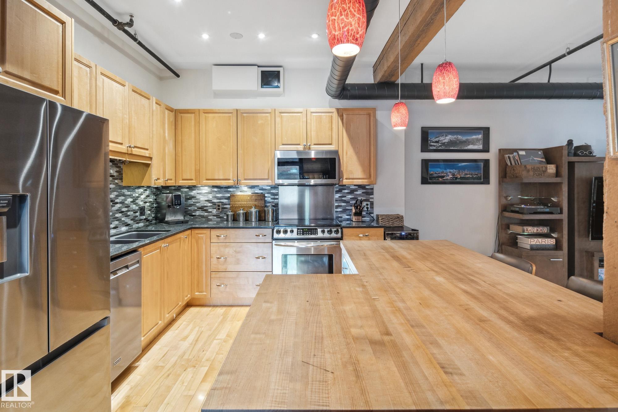 Picture for #302 10169 104 ST NW