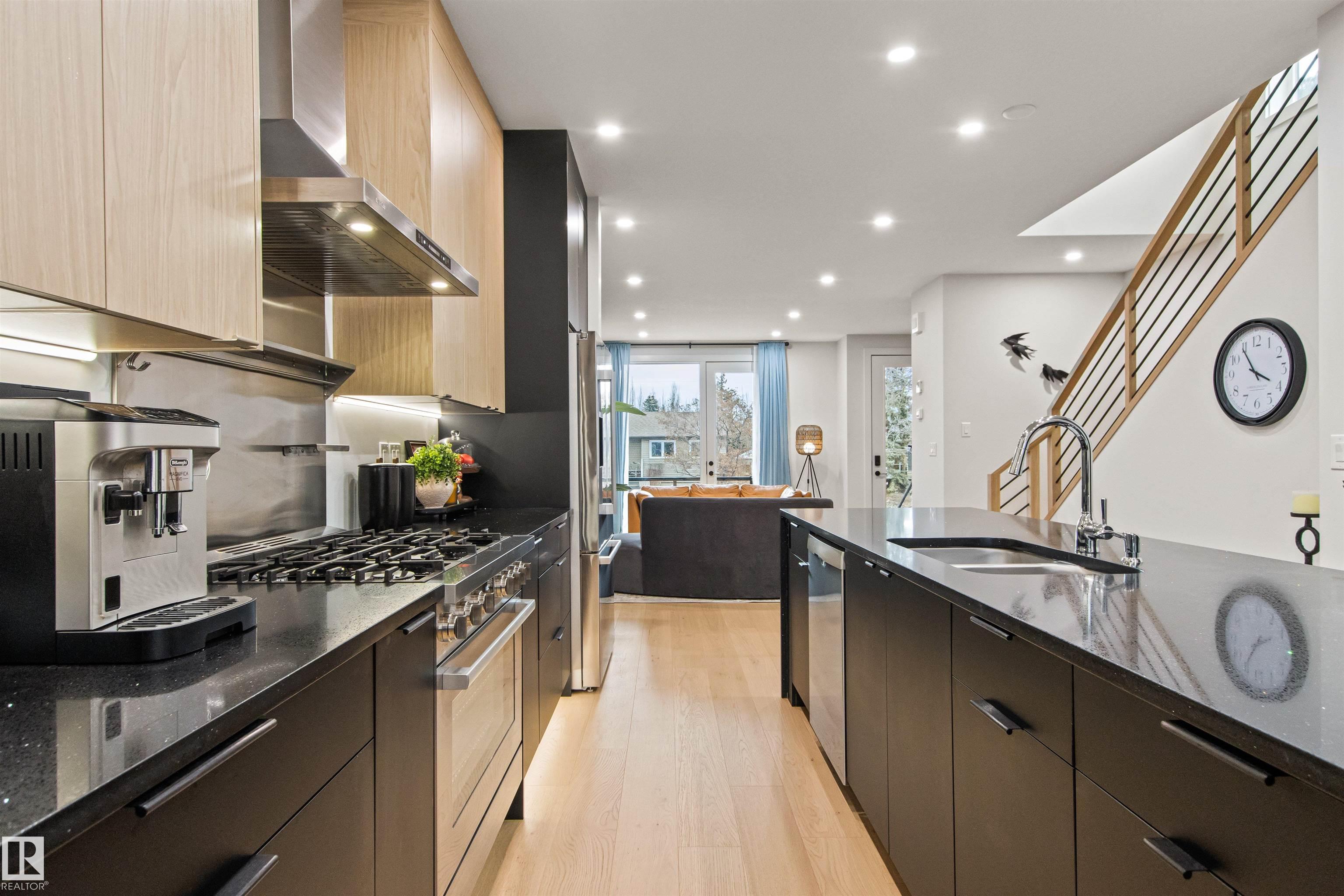 Photo 14 at 8944 145 Street NW, Parkview, Edmonton