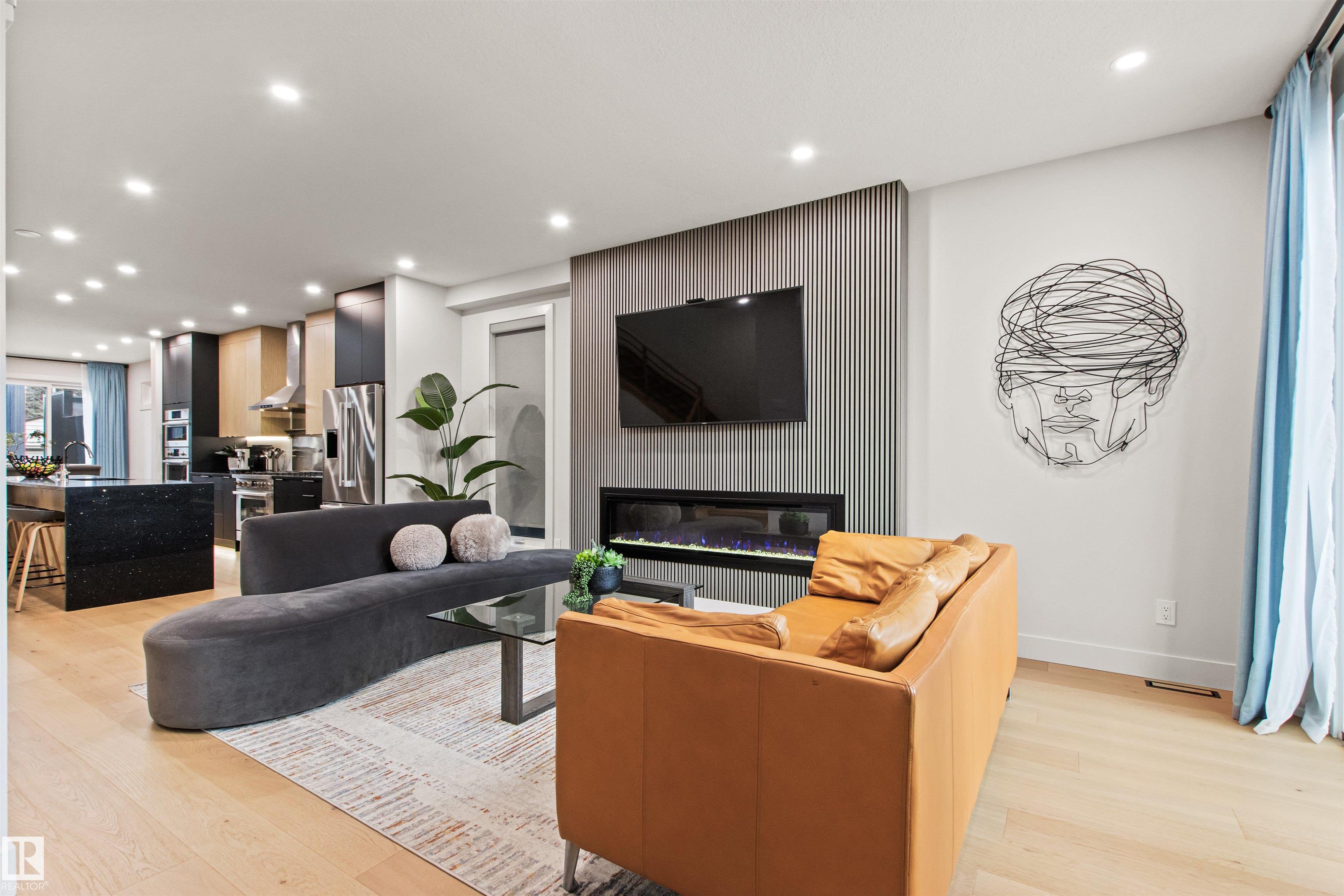 Photo 8 at 8944 145 Street NW, Parkview, Edmonton