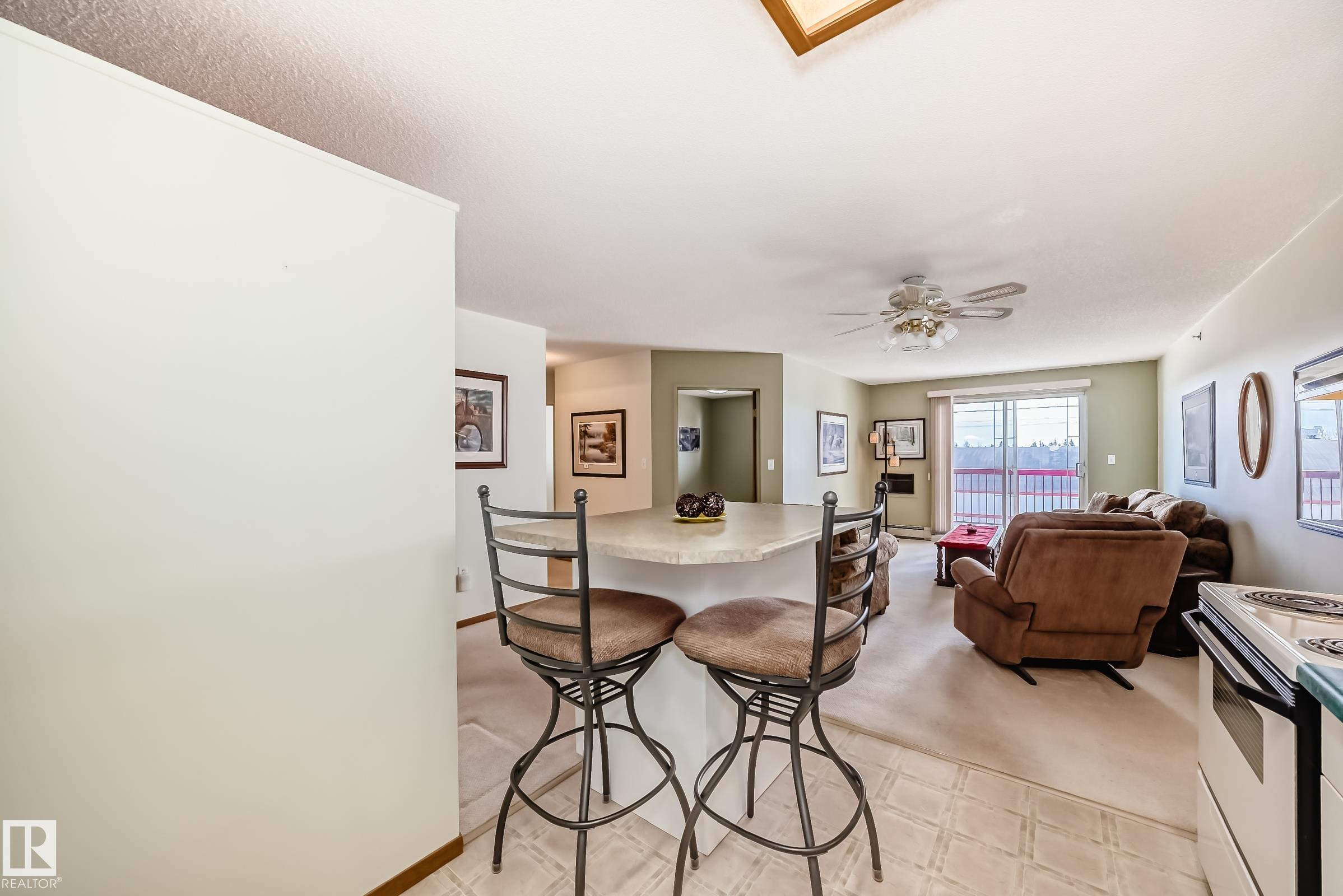 Photo 10 at 301 - 4906 47 Avenue, Central Business District, Leduc