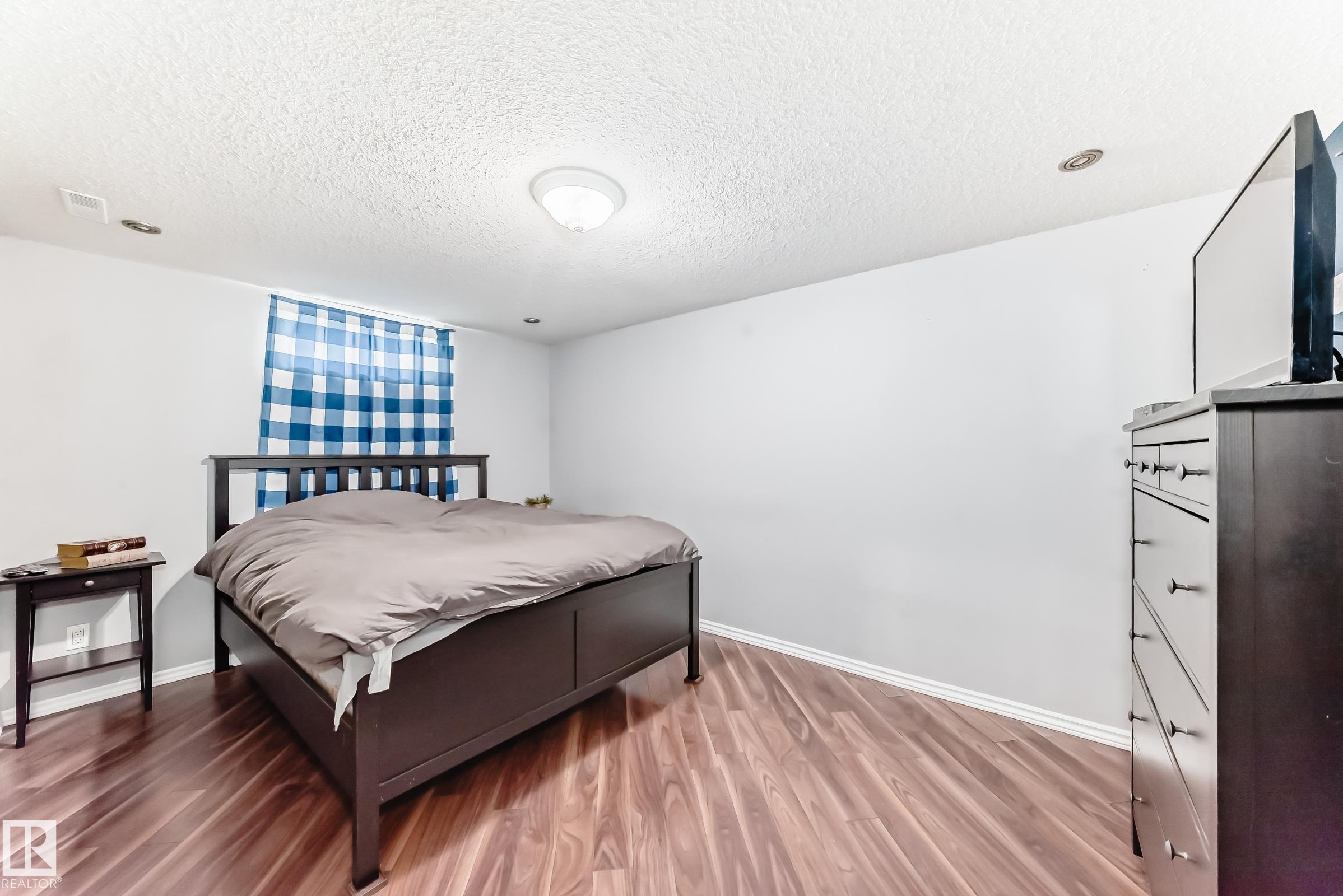 Photo 32 at 7512 136 Avenue NW, Delwood, Edmonton