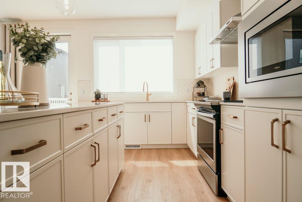 7017 50a Avenue, Elan, Beaumont