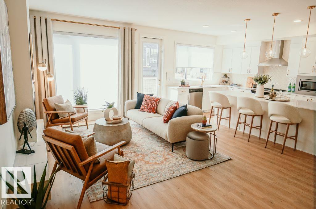 7017 50a Avenue, Elan, Beaumont