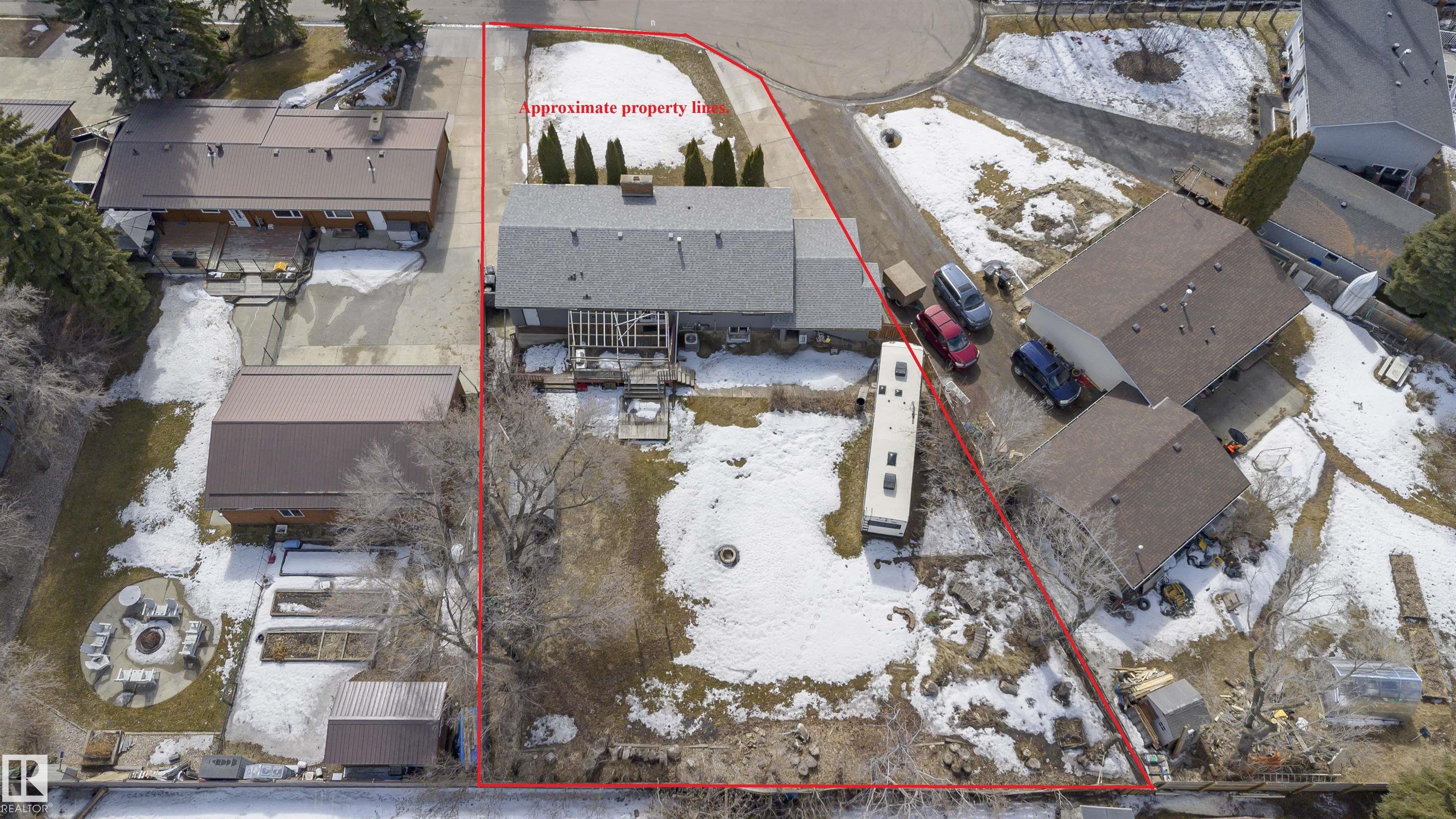 Photo 6 at 3 Gosset Place, Broxton Park, Spruce Grove