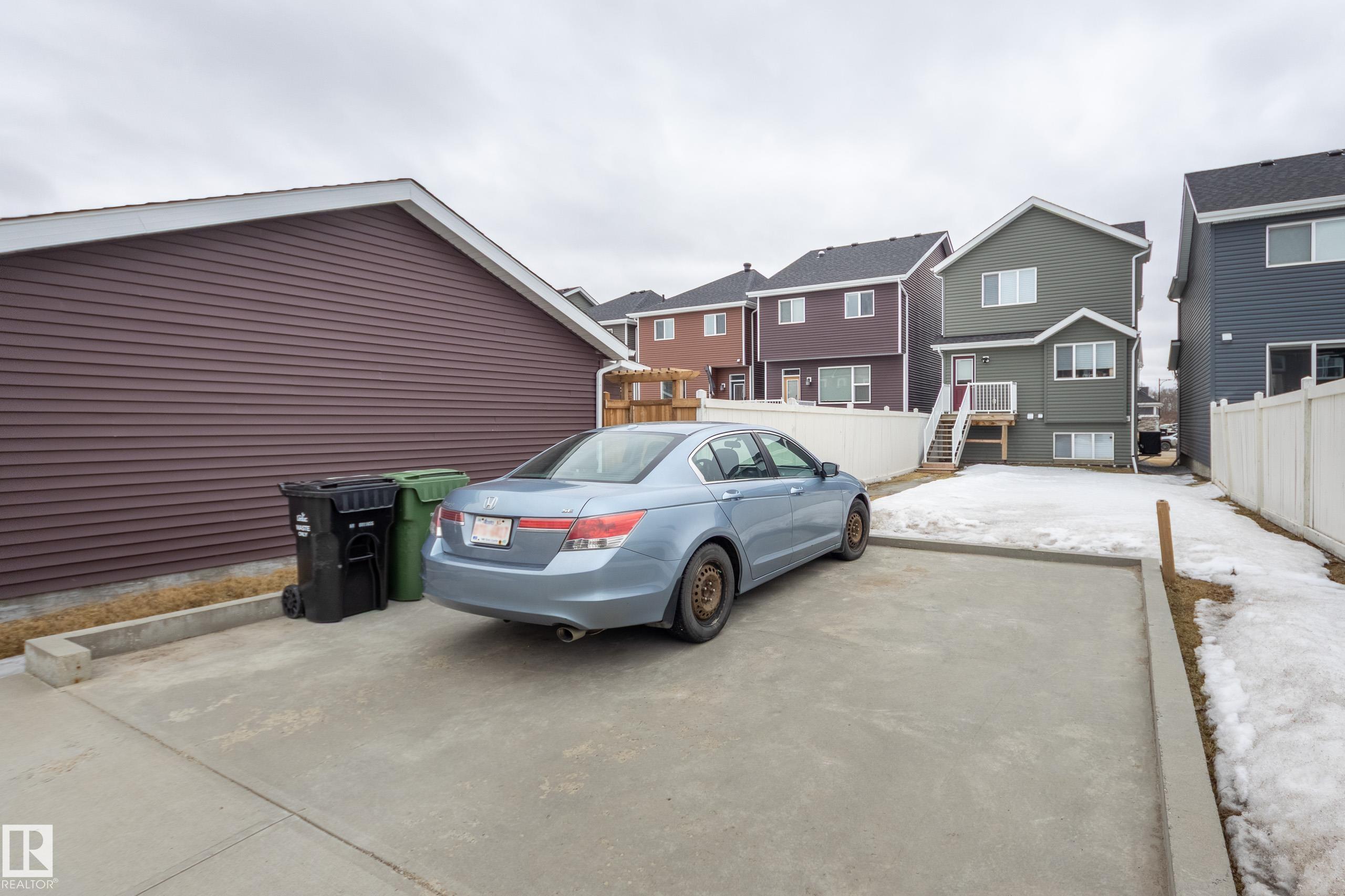 Photo 45 at 596 Stout Bend, Southfork, Leduc