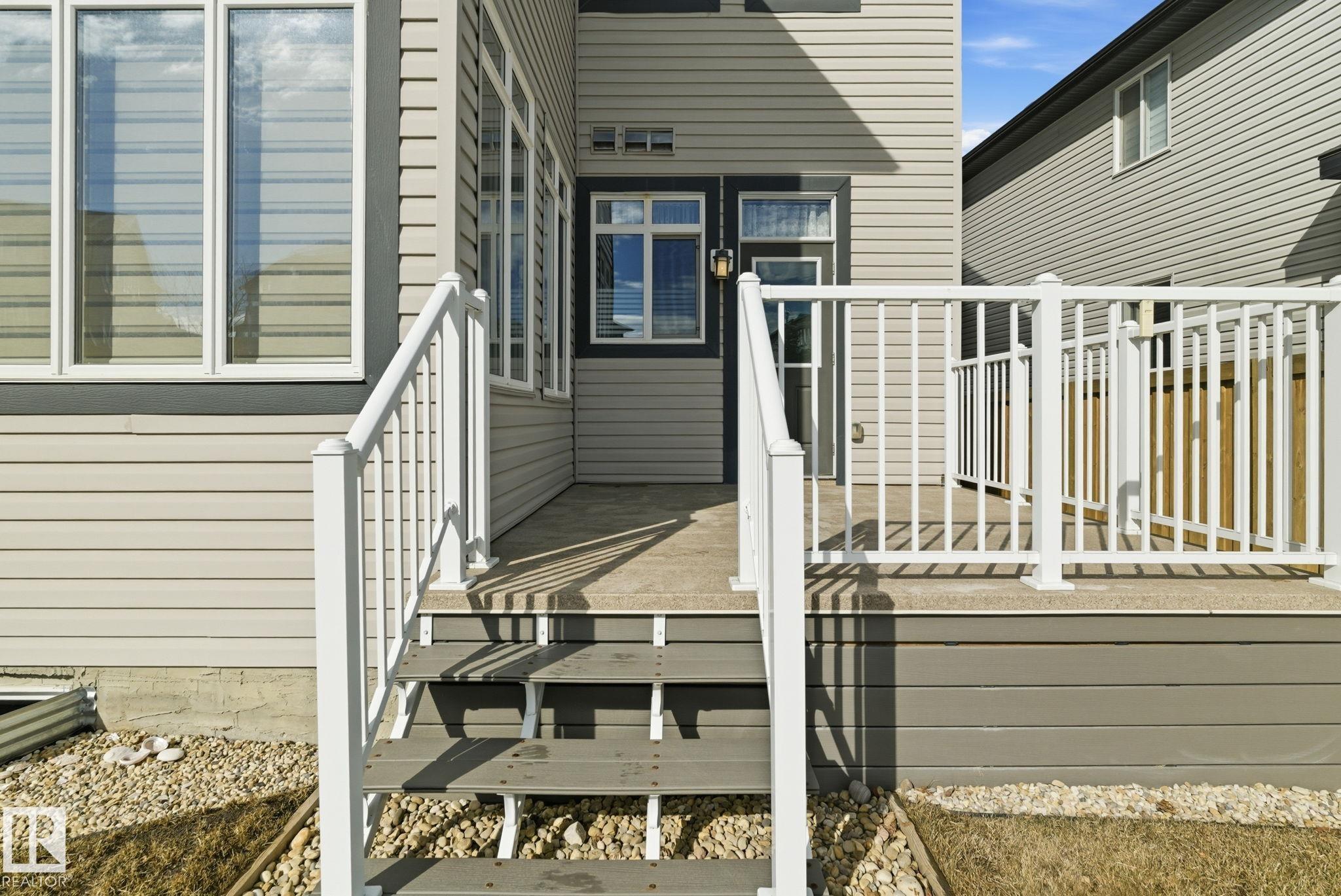 https://zimg.paragon.ice.com/ParagonImages/Property/PM/RAE/225394487/48/0/0/c49ec8695b3e388d086d4b3afac93e86/1/c58adef137d9dd2cfca4b85be897d3a5/225394487-83f7f34c-8c41-4c08-9fed-9abf0fdb2569.JPG