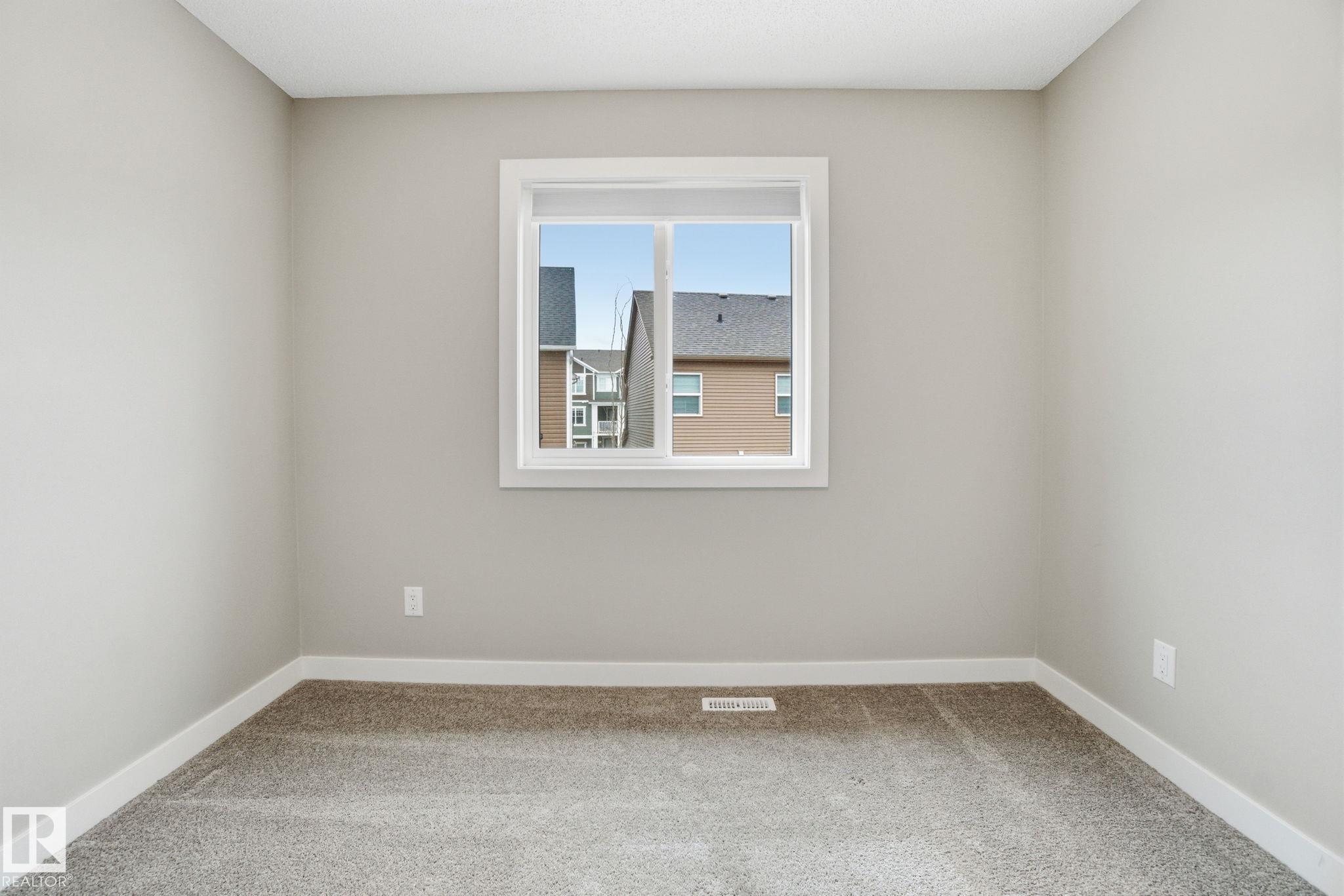https://zimg.paragon.ice.com/ParagonImages/Property/PM/RAE/225394491/29/0/0/35a59478f9dc88029383dd1fc887130f/1/341e81c579425440eb4c58370b84d99c/225394491-fec12c18-943b-45ac-b977-b8e933aa359a.JPG