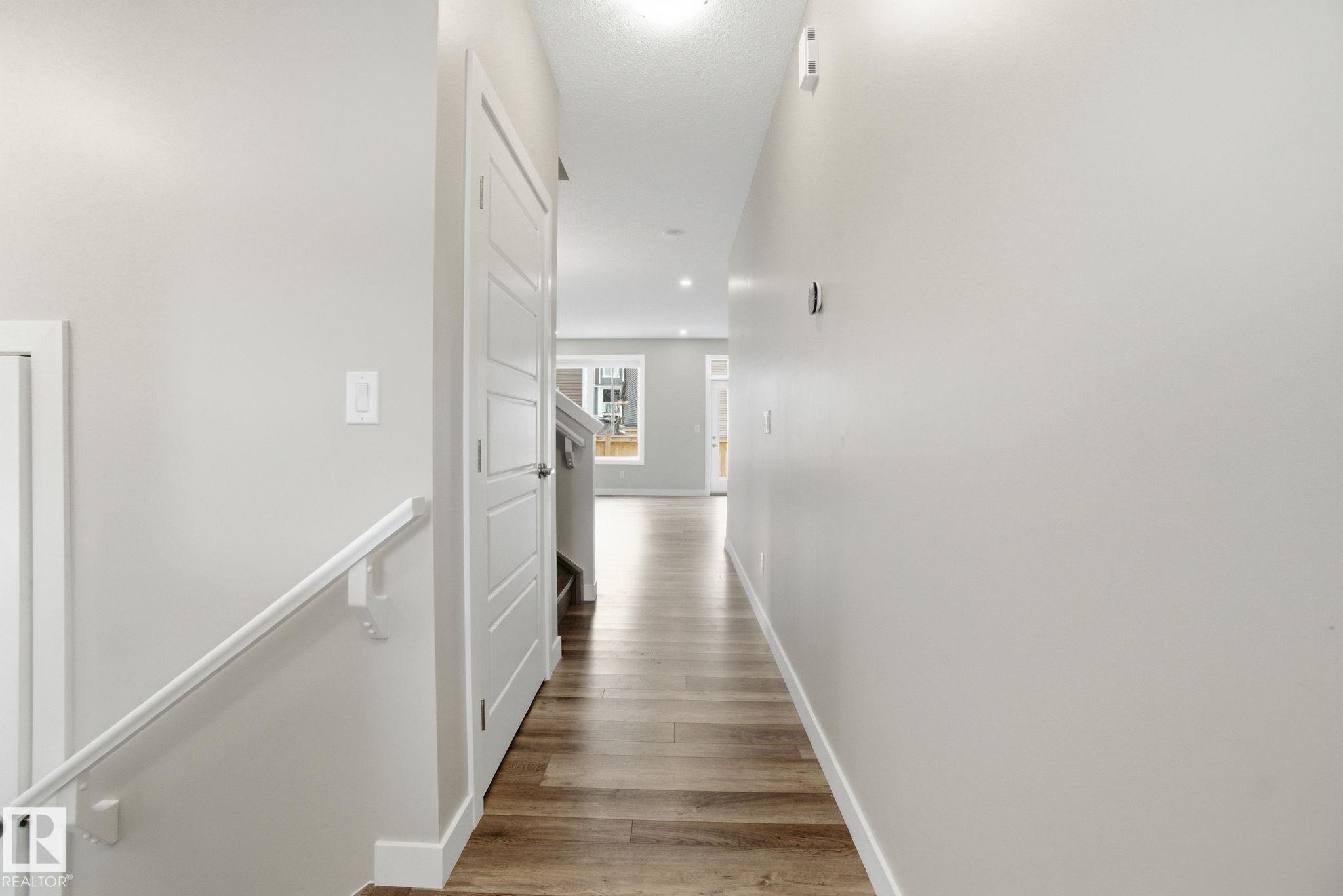 https://zimg.paragon.ice.com/ParagonImages/Property/PM/RAE/225394491/3/0/0/cf00ac3fb6be93735c2f83a031af5bf8/1/341e81c579425440eb4c58370b84d99c/225394491-cd587f32-53c6-4e0c-8abc-790fac40abd4.JPG