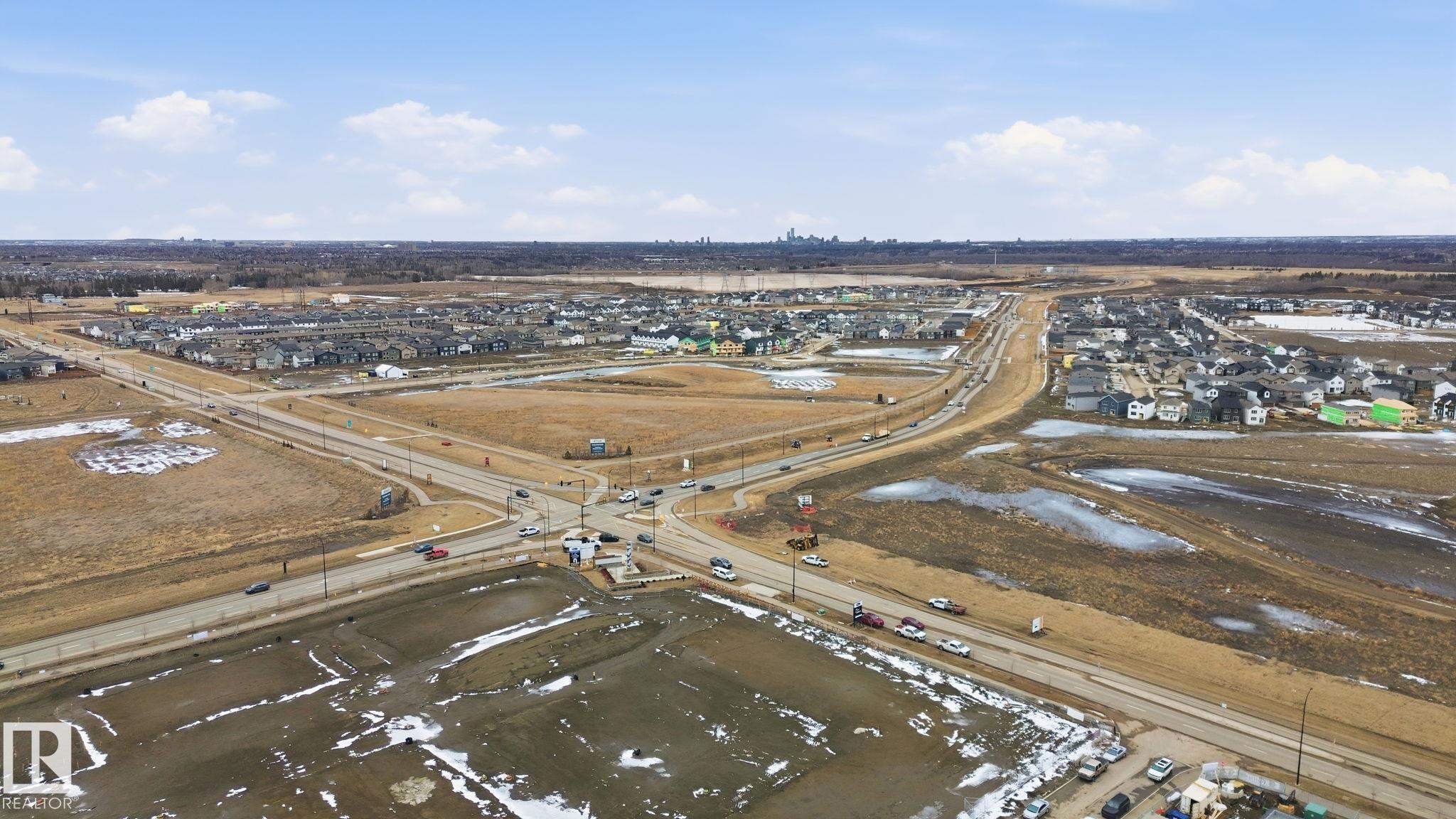 https://zimg.paragon.ice.com/ParagonImages/Property/PM/RAE/225394491/59/0/0/74412dbe5a127bd7217818fbe6db00f1/1/341e81c579425440eb4c58370b84d99c/225394491-b750791f-9335-4245-8406-07792c8d0dc8.JPG