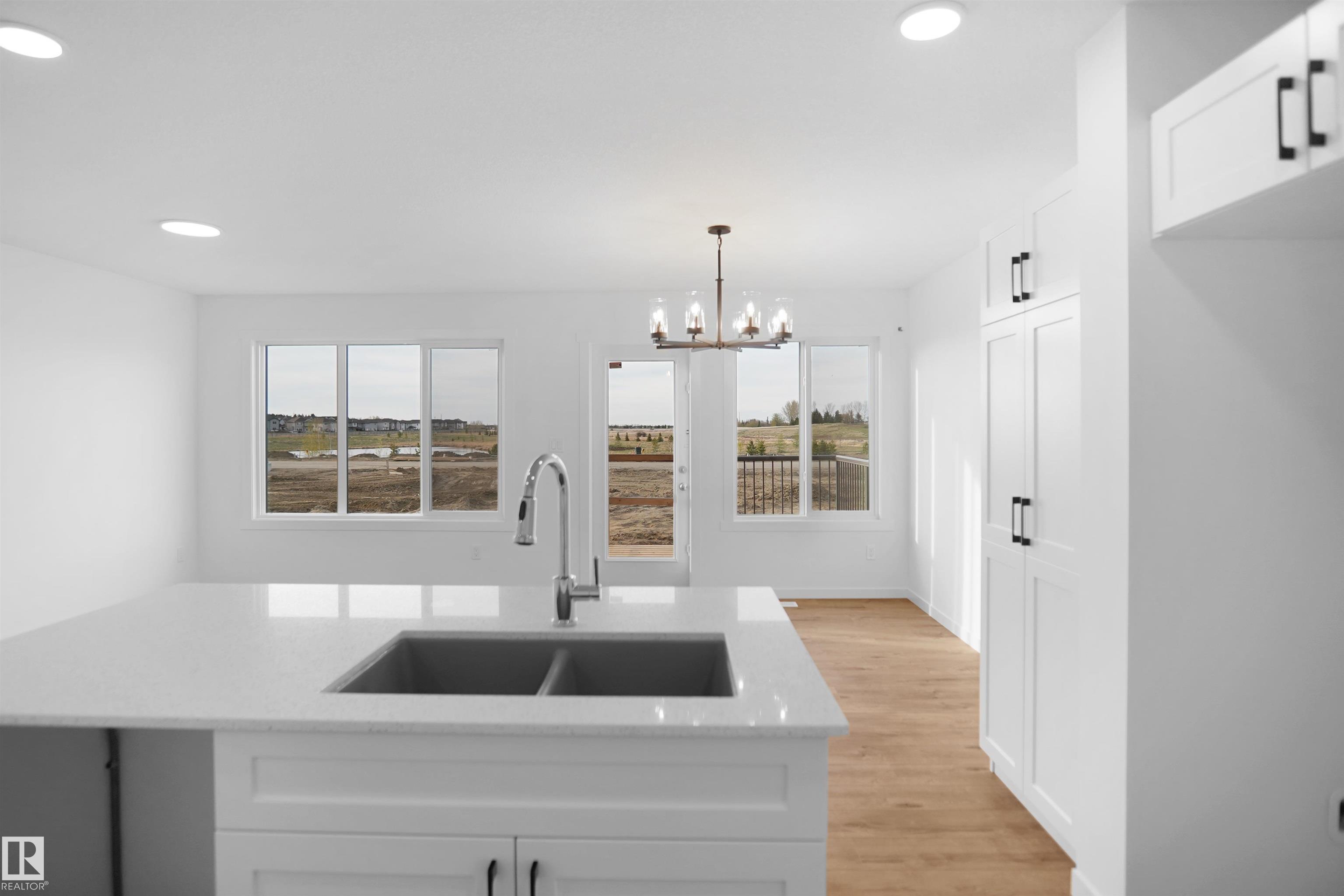 https://zimg.paragon.ice.com/ParagonImages/Property/PM/RAE/225394516/15/0/0/573519df9bf70c55f7ca8d7f953c00af/1/b390bb98e188c9934e3d37b94e9bb89d/225394516-5527c329-4331-4b1c-903a-4f49c1f3afe3.JPG