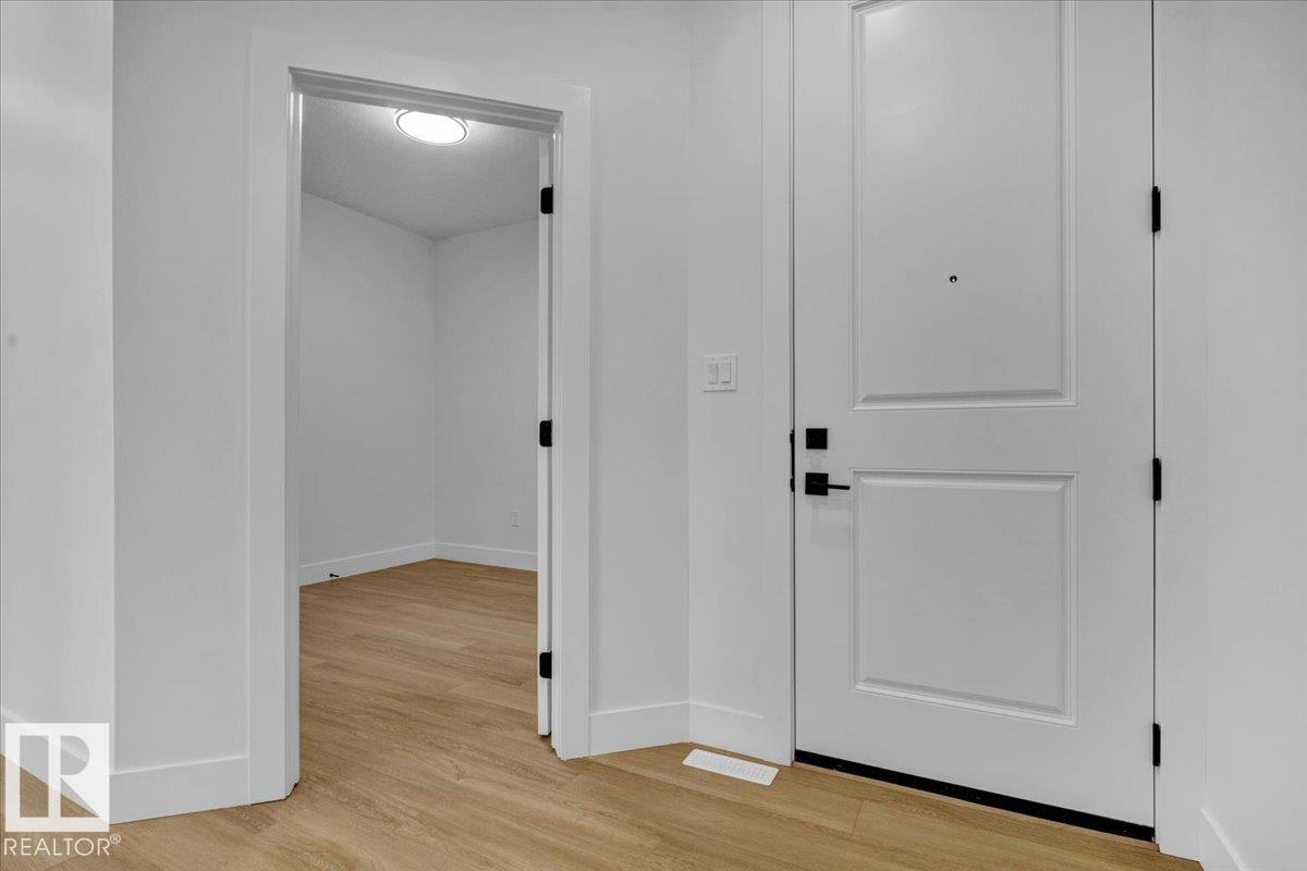 Photo 8 at 12 Edgefield Way, Erin Ridge North, St. Albert