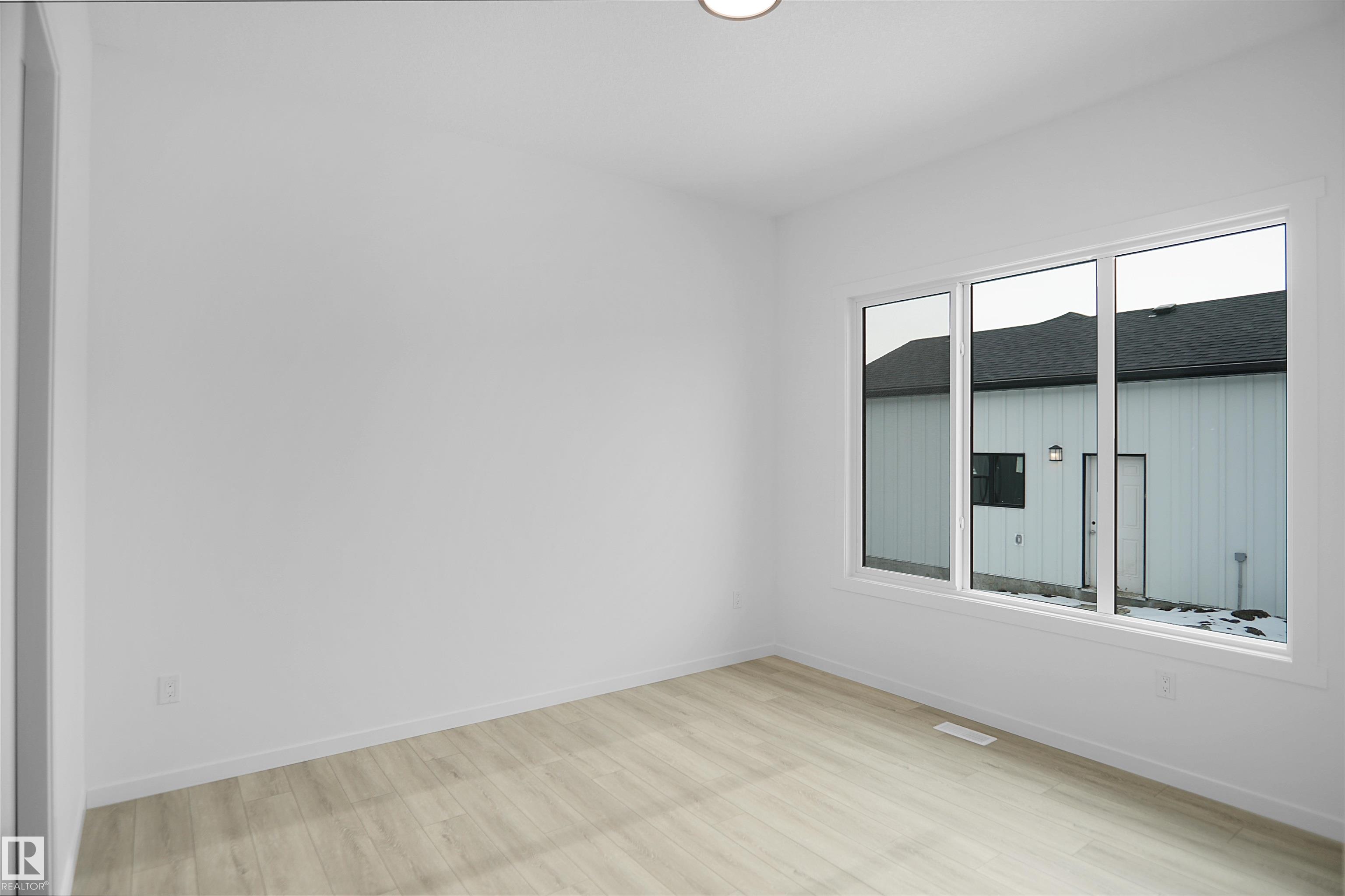 Photo 14 at 7519 Observer Lane NW, Blatchford Area, Edmonton