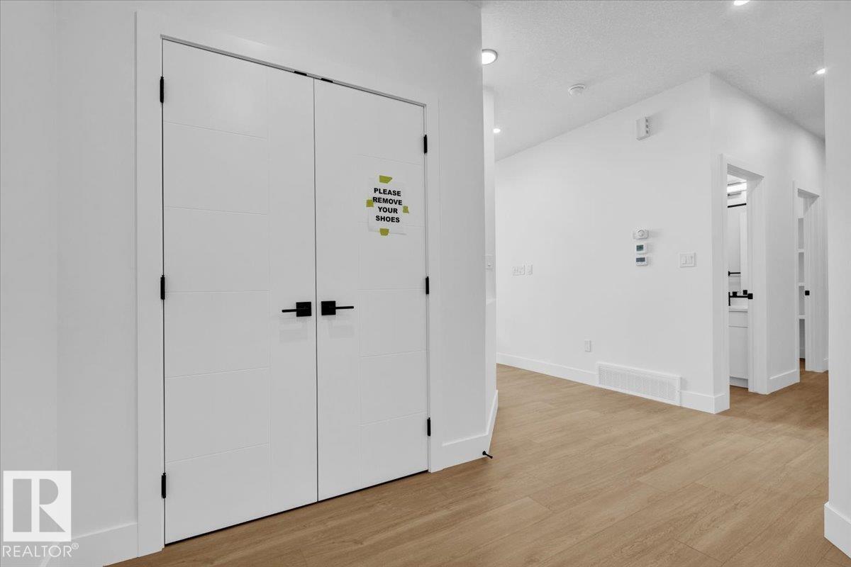 Photo 8 at 6 Edgefield Way, Erin Ridge North, St. Albert