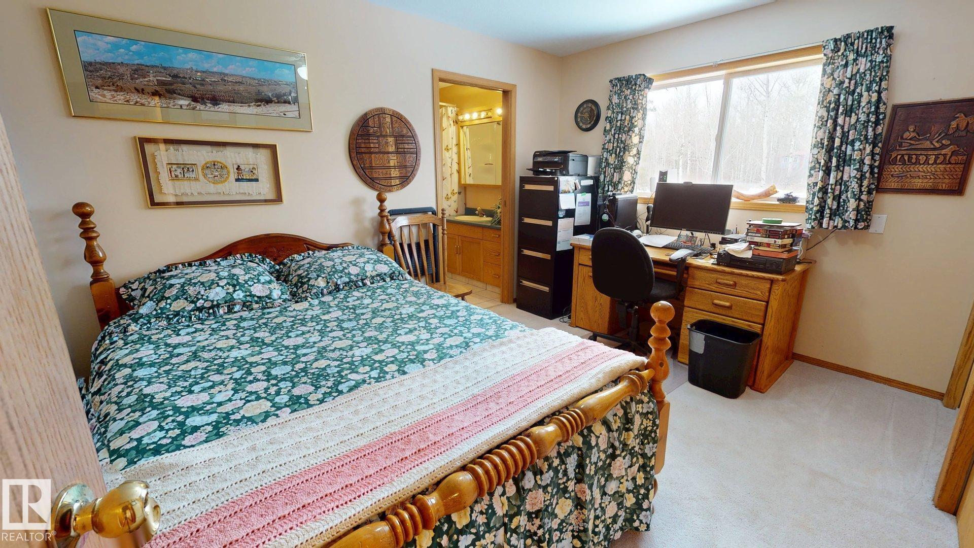 Photo 11 at 48052 Range Road 273, None, Rural Leduc County