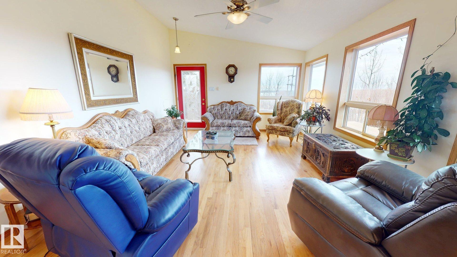 Photo 8 at 48052 Range Road 273, None, Rural Leduc County