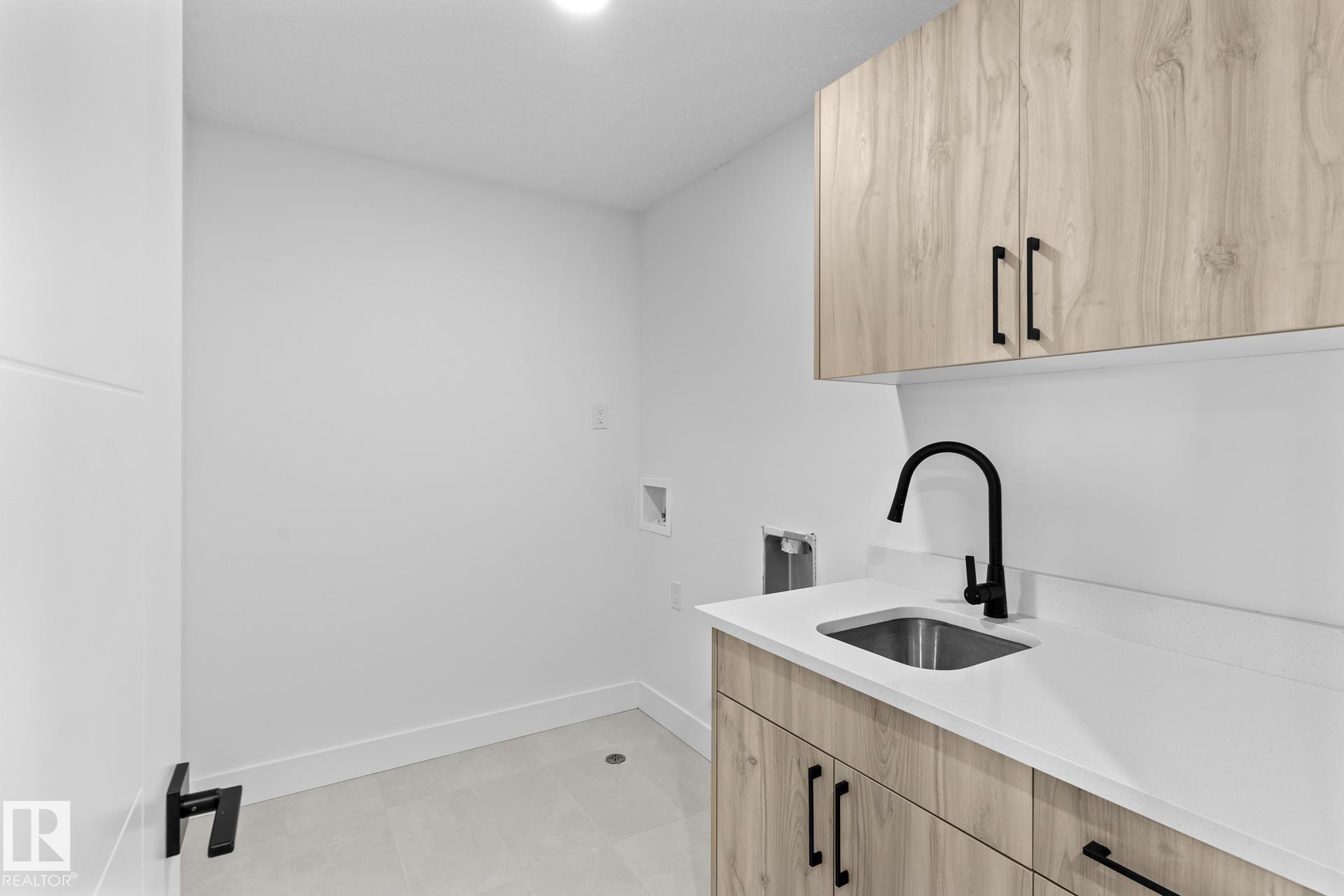 Photo 13 at 113 Caledon Crescent, Copperhaven, Spruce Grove