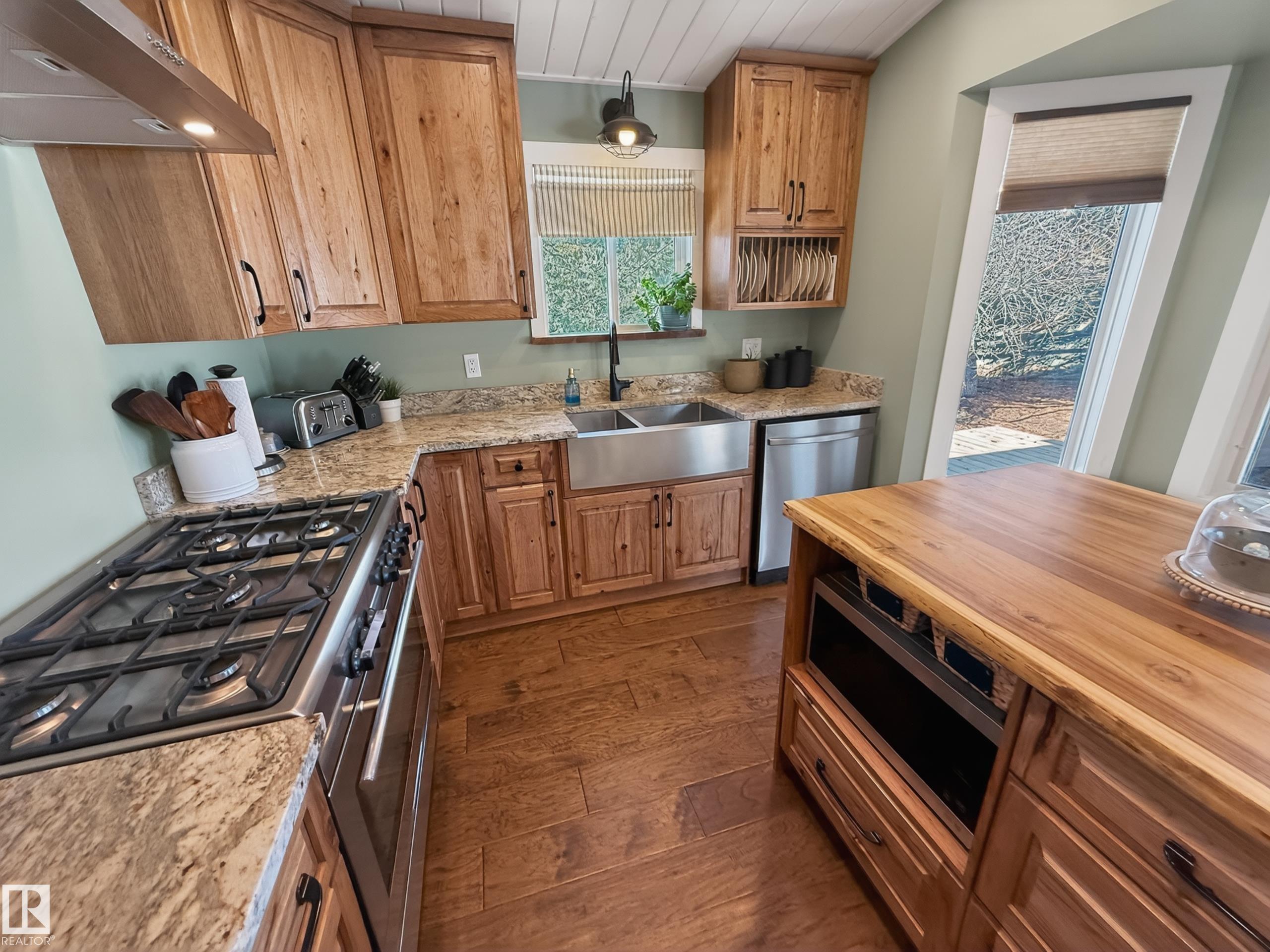 Photo 20 at 18 - 26503 Twp Road 511, Princess Estates, Rural Parkland County