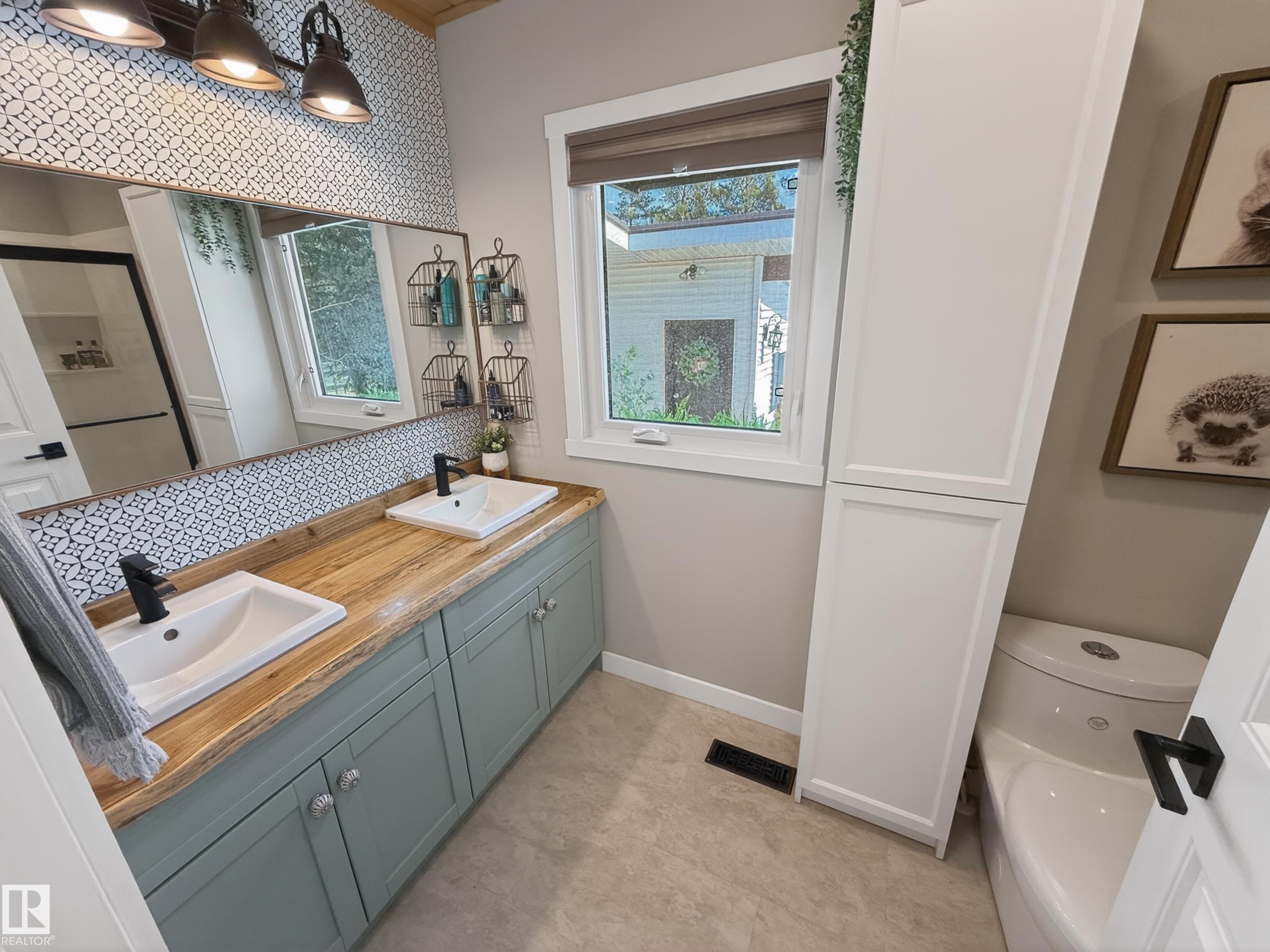 Photo 27 at 18 - 26503 Twp Road 511, Princess Estates, Rural Parkland County