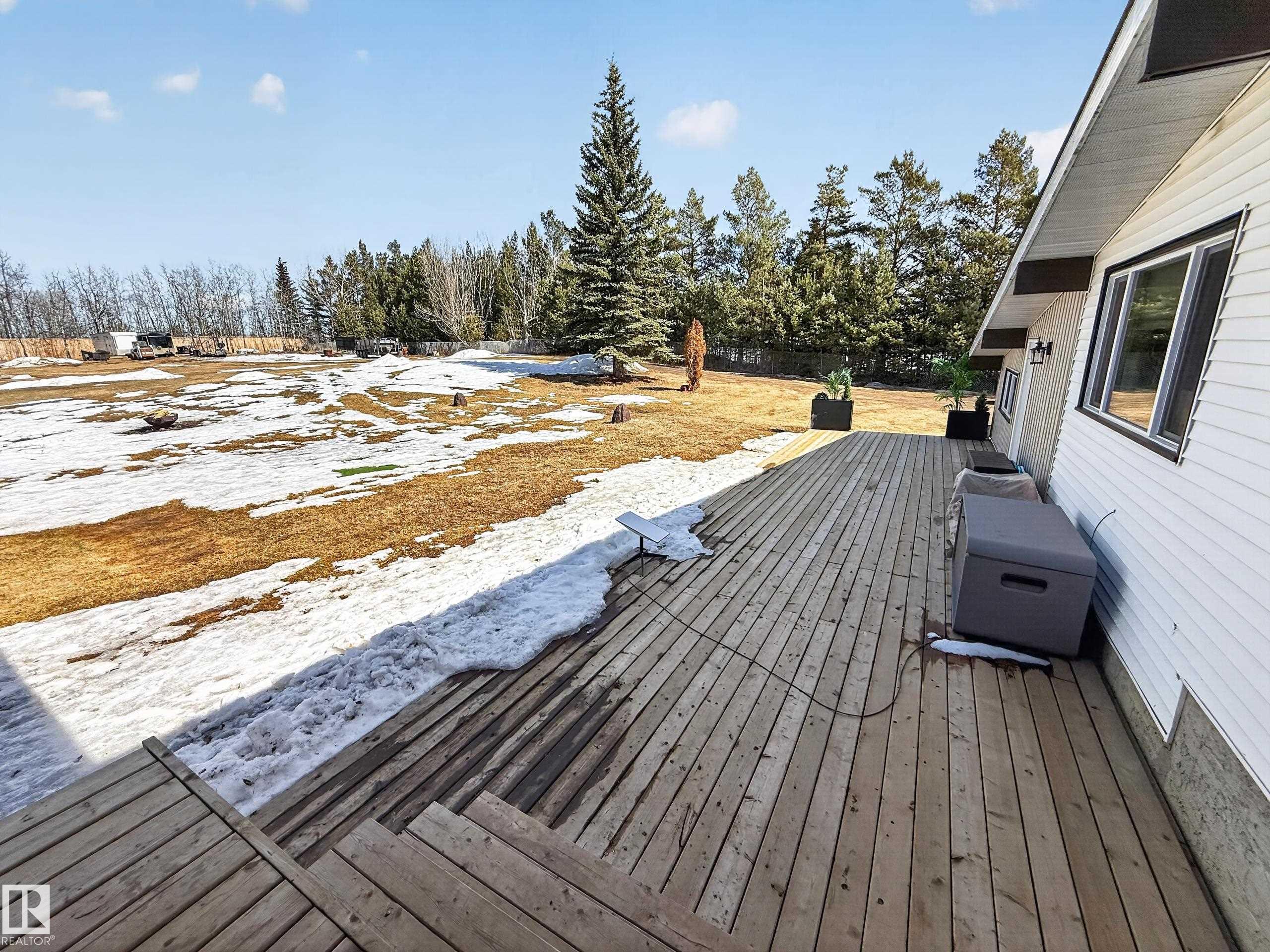 Photo 43 at 18 - 26503 Twp Road 511, Princess Estates, Rural Parkland County