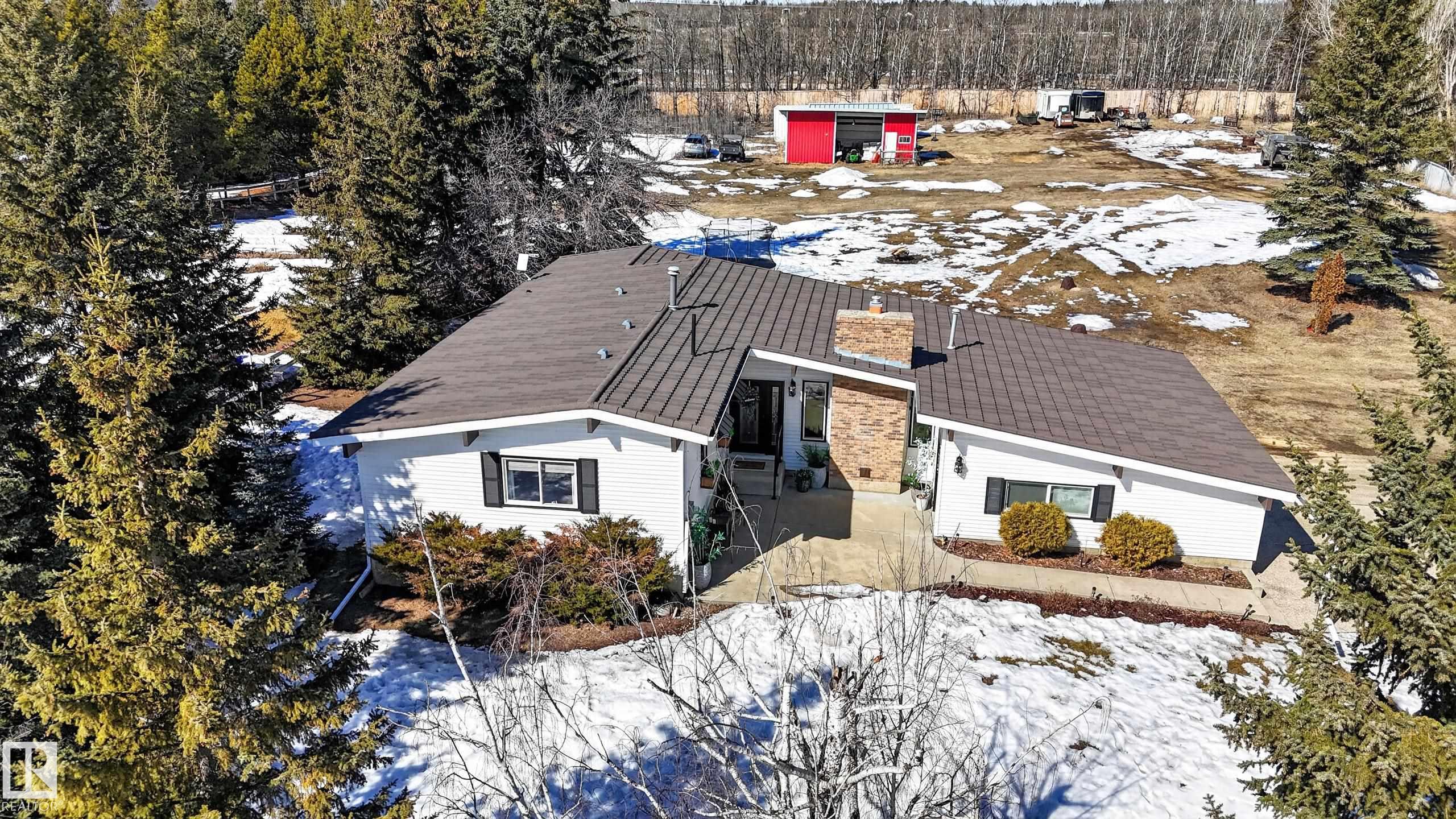 Photo 7 at 18 - 26503 Twp Road 511, Princess Estates, Rural Parkland County