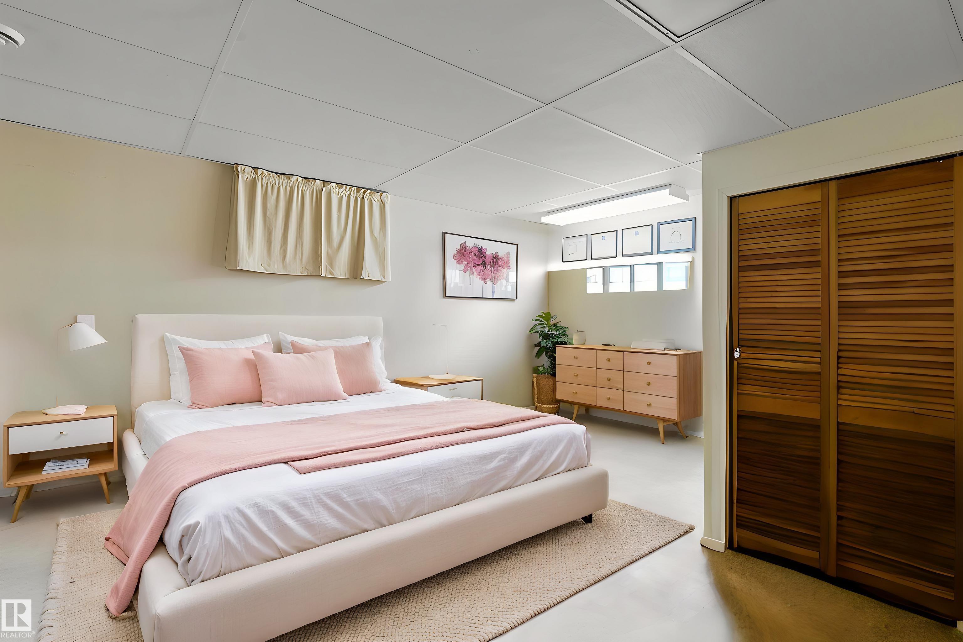 Picture for 258 GREENOCH CR NW