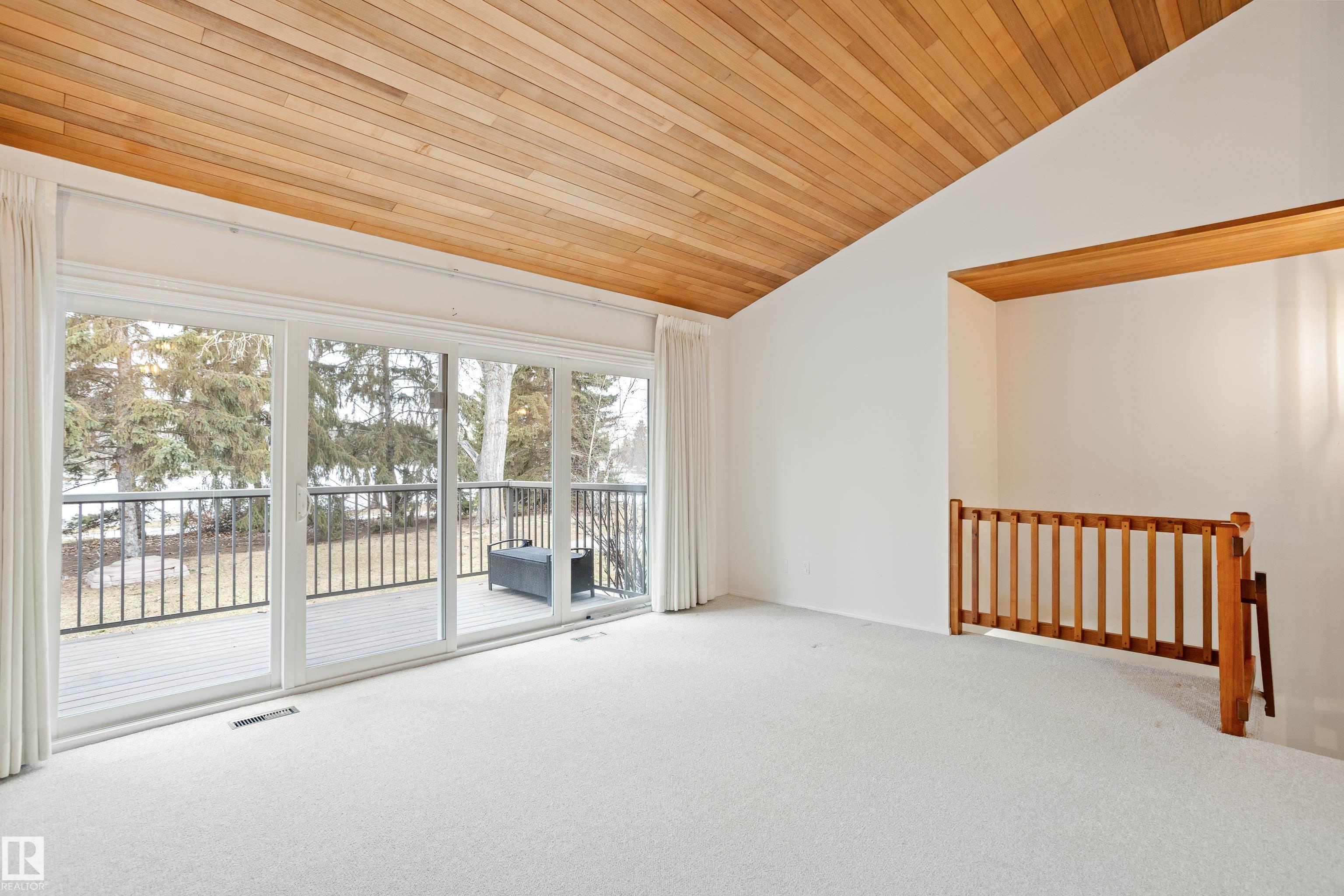 Photo 33 at 258 Greenoch Crescent NW, Greenview, Edmonton