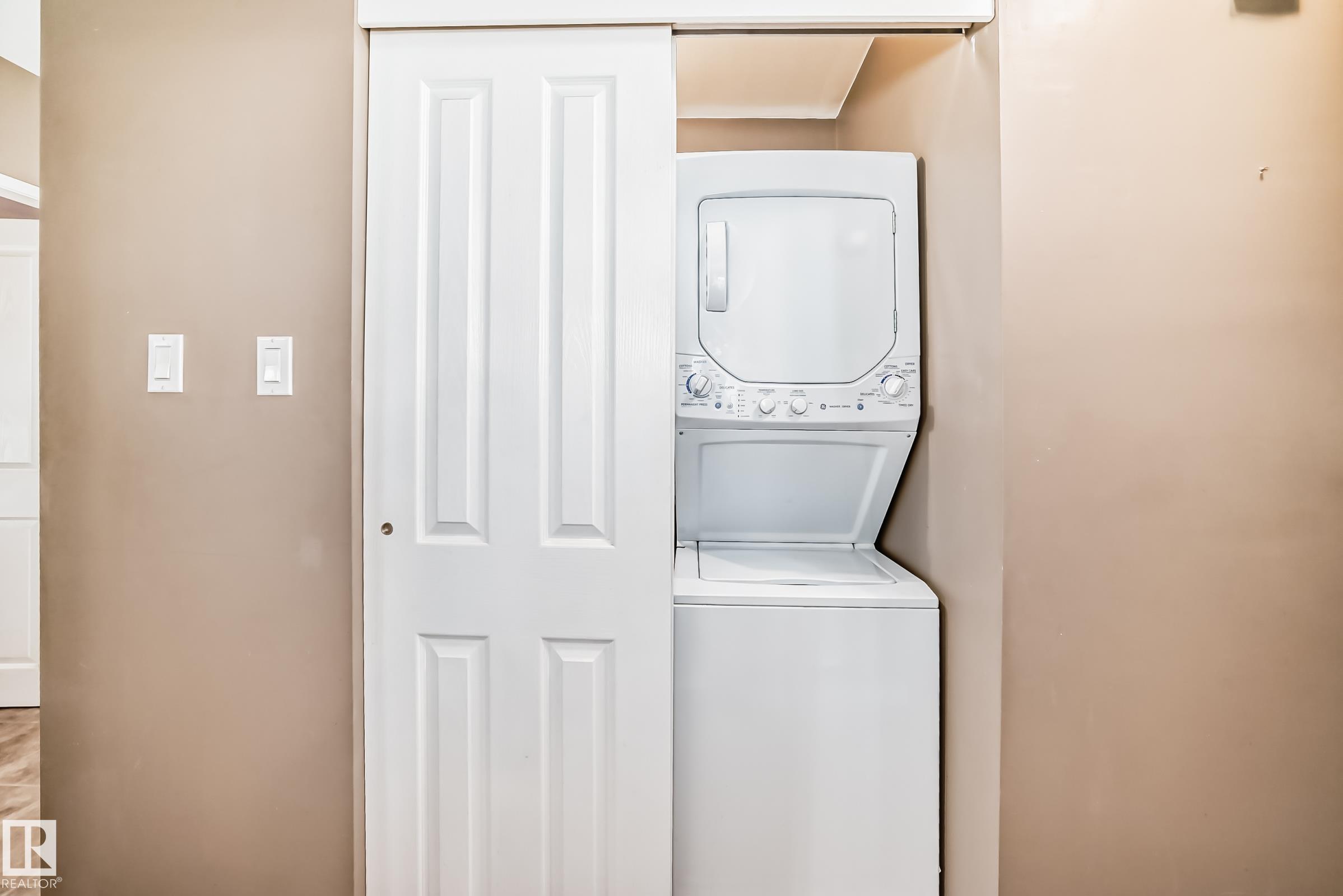 https://zimg.paragon.ice.com/ParagonImages/Property/PM/RAE/225394632/32/0/0/e3892875c90eacc6aaa0445888877052/1/79ac6215936c1025589c7d6179116fd2/225394632-52ed7686-1ce5-4ba3-816d-aab8d879f132.JPG