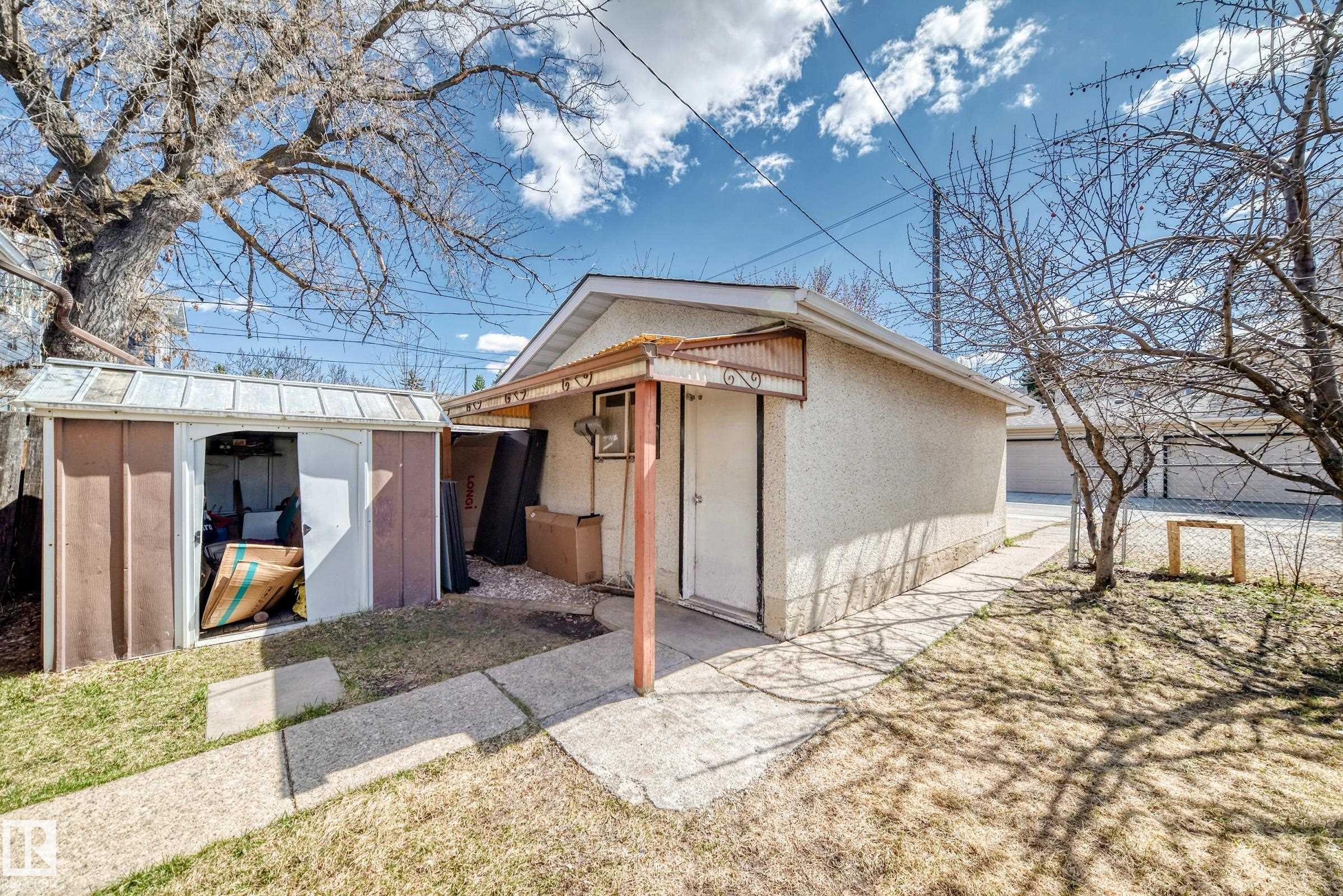 https://zimg.paragon.ice.com/ParagonImages/Property/PM/RAE/225394632/52/0/0/9107df488682b37d5f6788a11e918ec1/1/79ac6215936c1025589c7d6179116fd2/225394632-05faecd2-2b42-4859-a1b4-280c0b67aac5.JPG