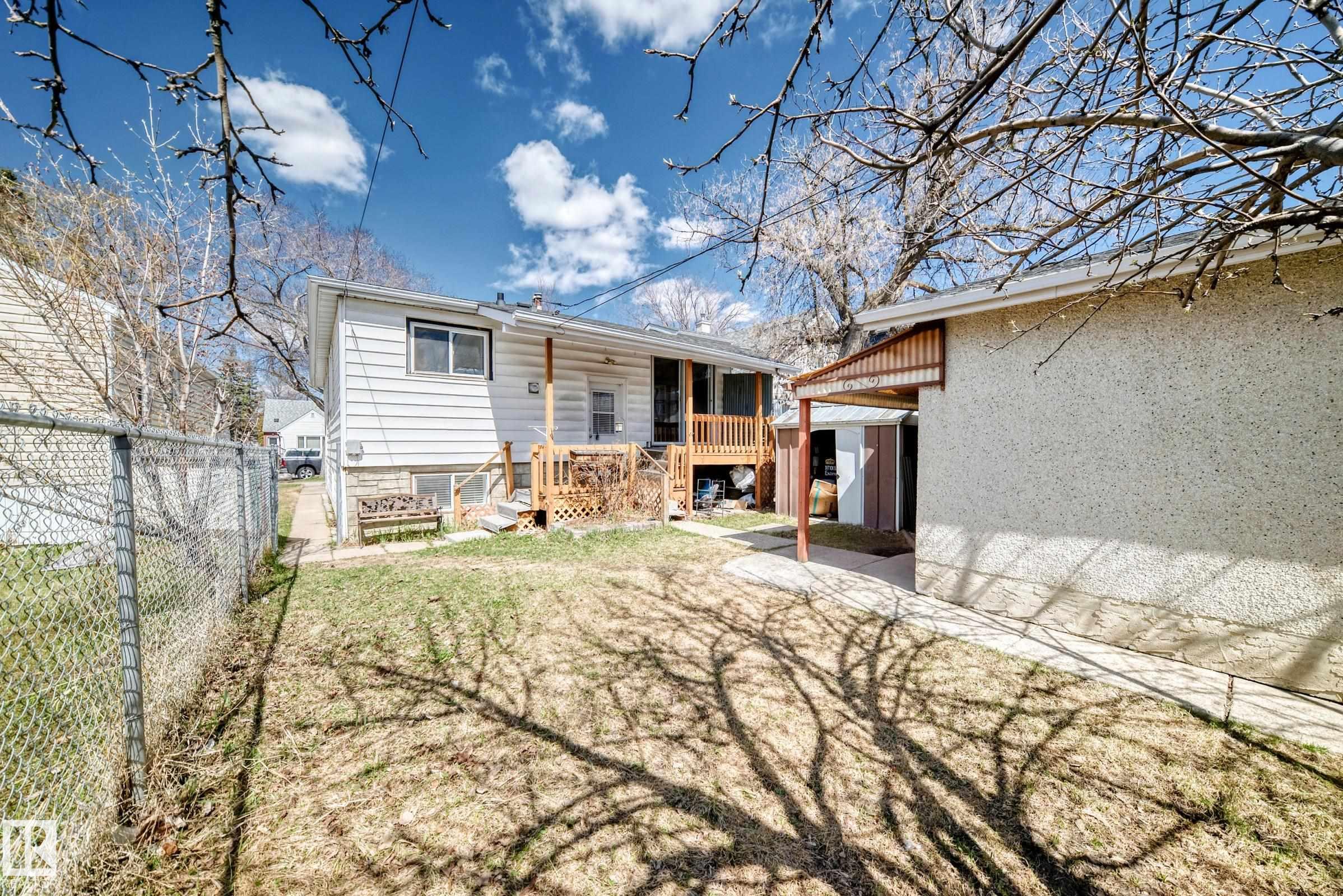 https://zimg.paragon.ice.com/ParagonImages/Property/PM/RAE/225394632/54/0/0/b1d27c9e11012f96feb1181d1e0d8791/1/79ac6215936c1025589c7d6179116fd2/225394632-1c4866ca-dc50-43d1-ac93-b4dd2f72ce07.JPG
