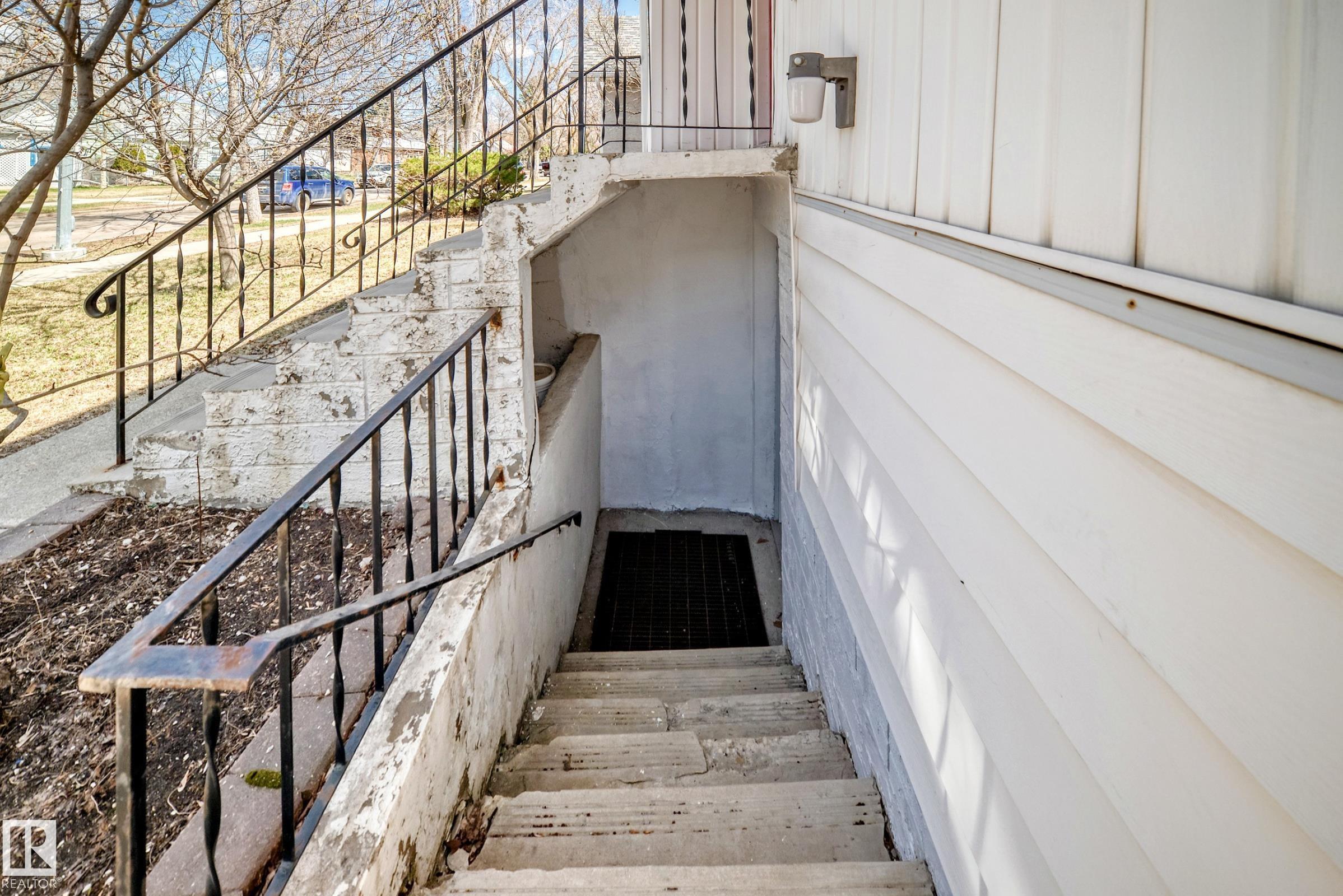 https://zimg.paragon.ice.com/ParagonImages/Property/PM/RAE/225394632/62/0/0/0163511f77ae902150191cb1b0c8daf7/1/79ac6215936c1025589c7d6179116fd2/225394632-80b9c554-6f94-46a9-9736-aa04eca8e959.JPG