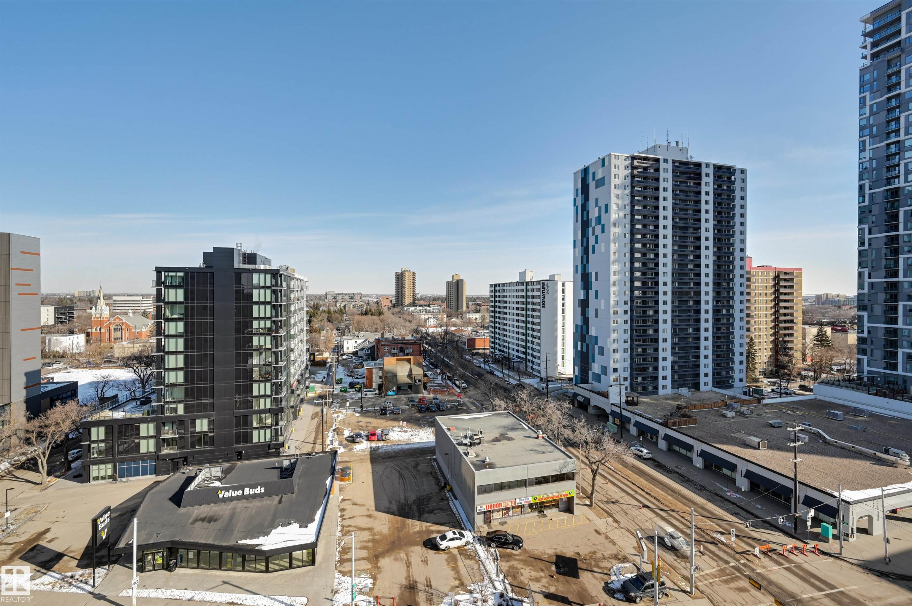 Photo 18 at 1204 - 12121 Jasper Avenue NW, Wîhkwêntôwin, Edmonton