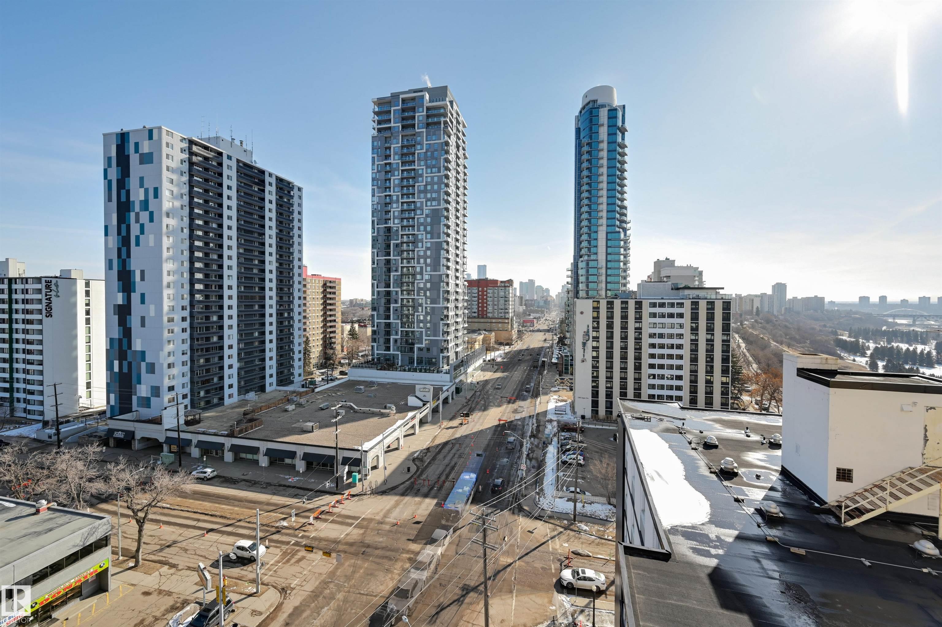 Photo 19 at 1204 - 12121 Jasper Avenue NW, Wîhkwêntôwin, Edmonton