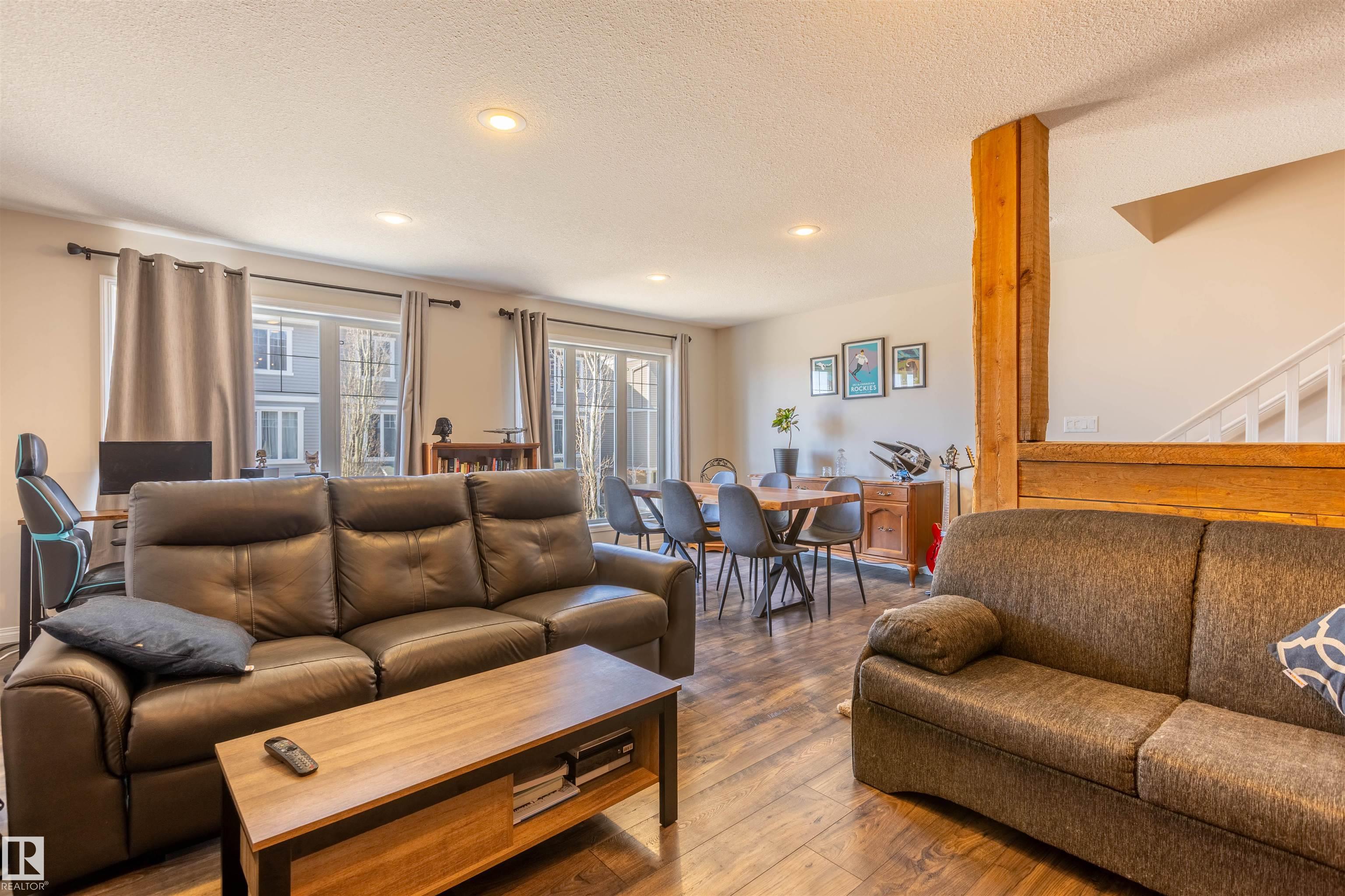 Photo 15 at 46 - 9904 101 Avenue, Morinville