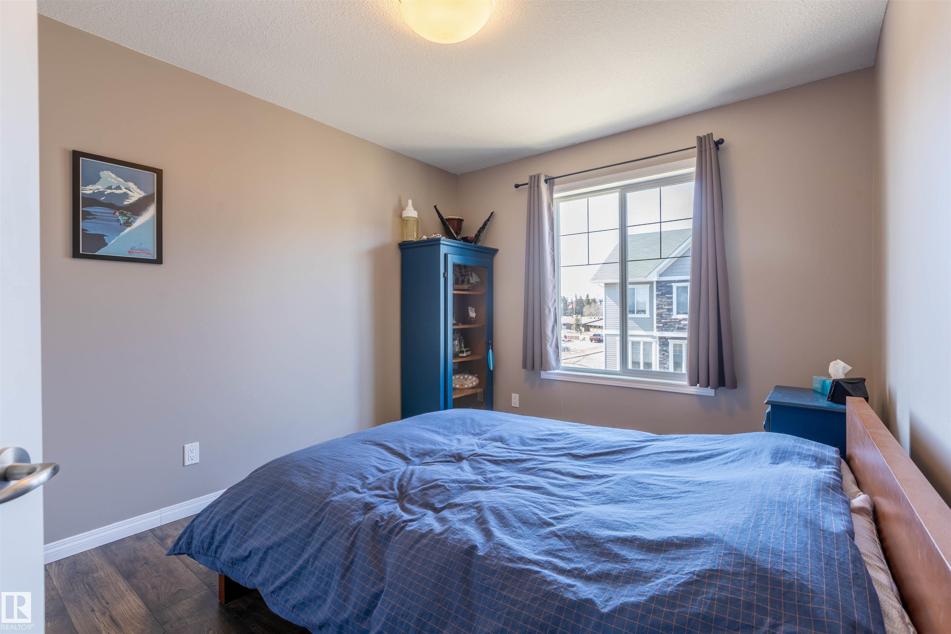 Photo 21 at 46 - 9904 101 Avenue, Morinville