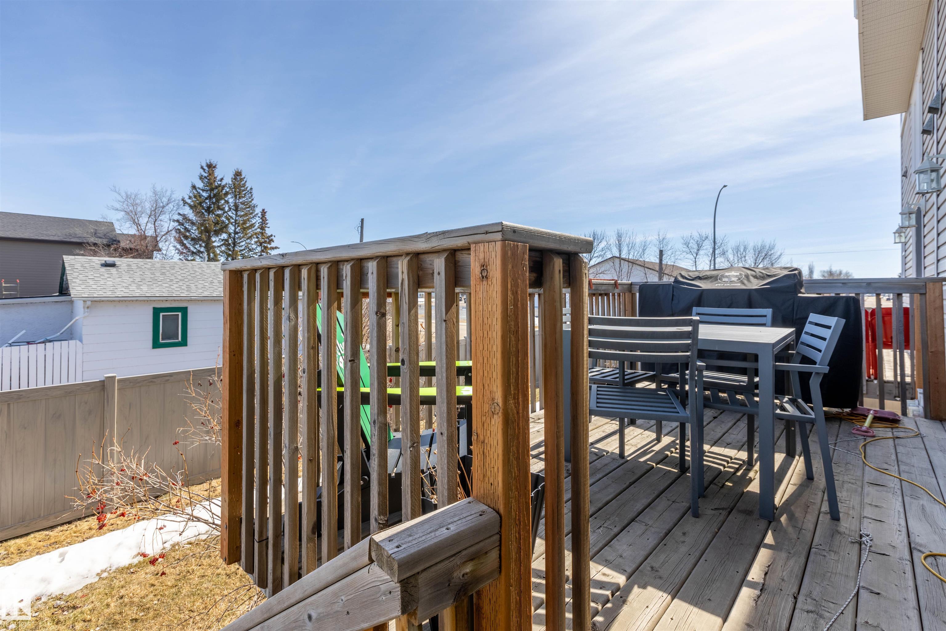 Photo 32 at 46 - 9904 101 Avenue, Morinville