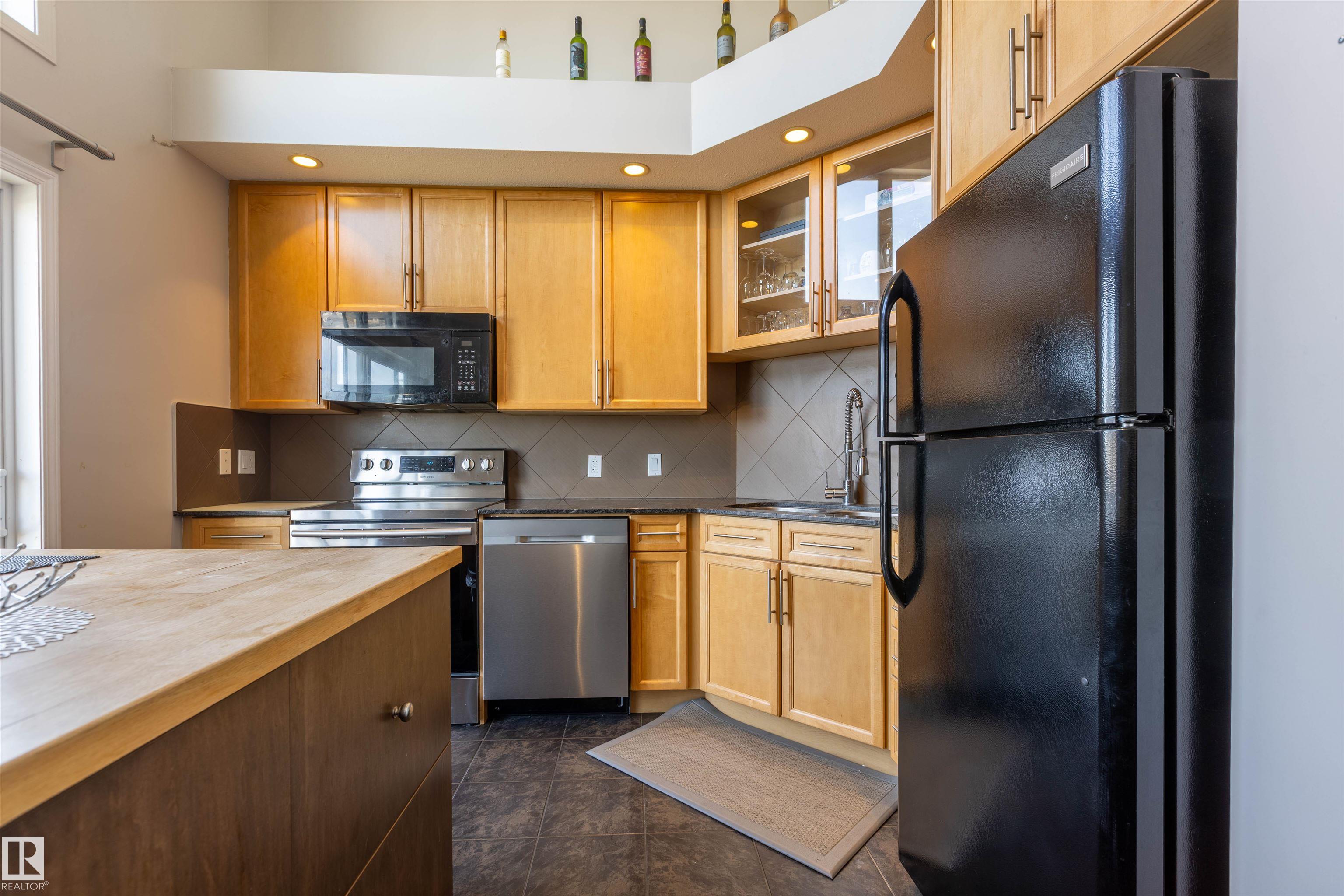 Photo 7 at 46 - 9904 101 Avenue, Morinville