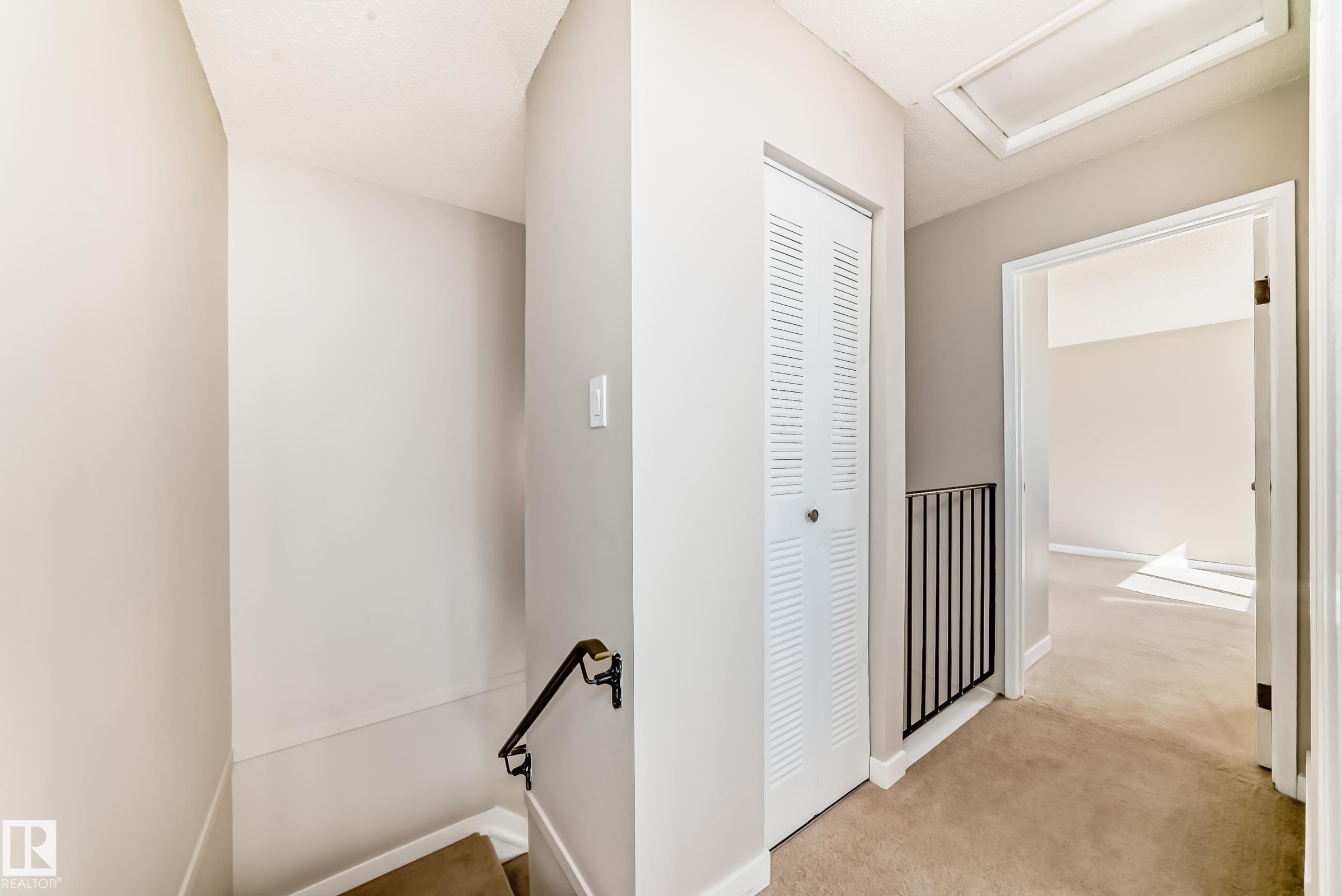 Photo 25 at 6 Woodvale Village NW, Greenview, Edmonton