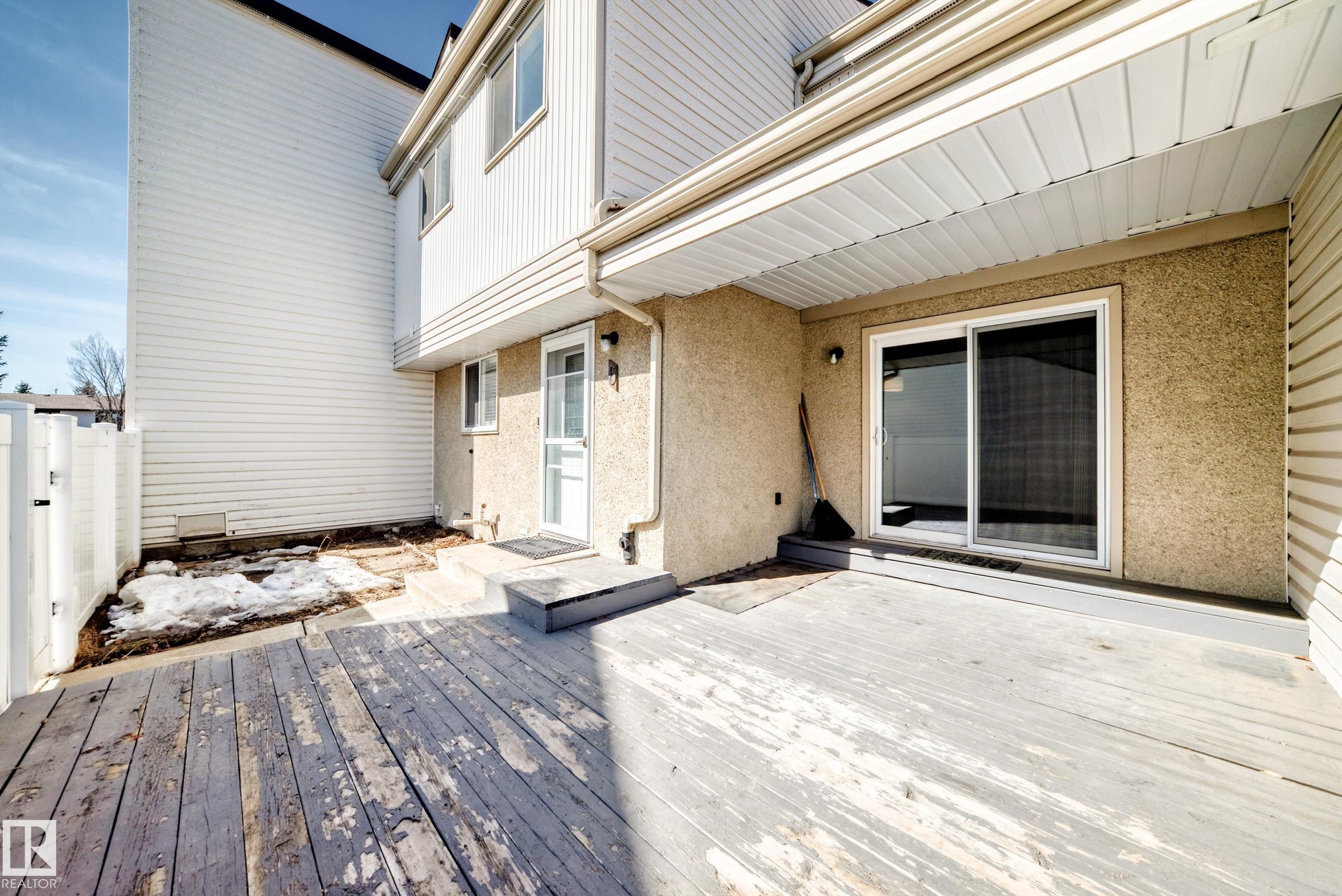 Photo 36 at 6 Woodvale Village NW, Greenview, Edmonton