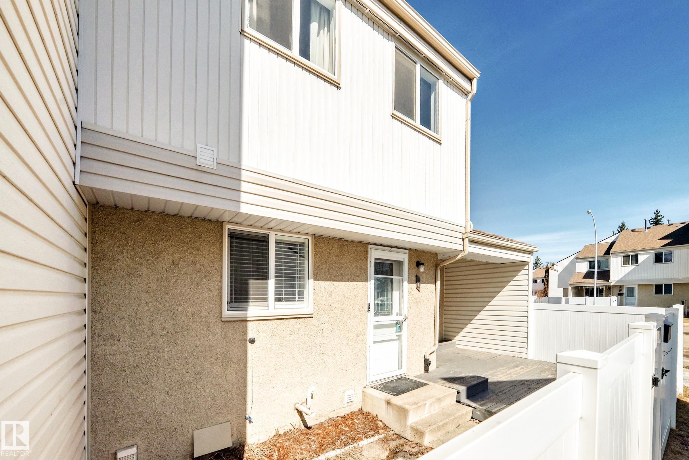 Photo 40 at 6 Woodvale Village NW, Greenview, Edmonton