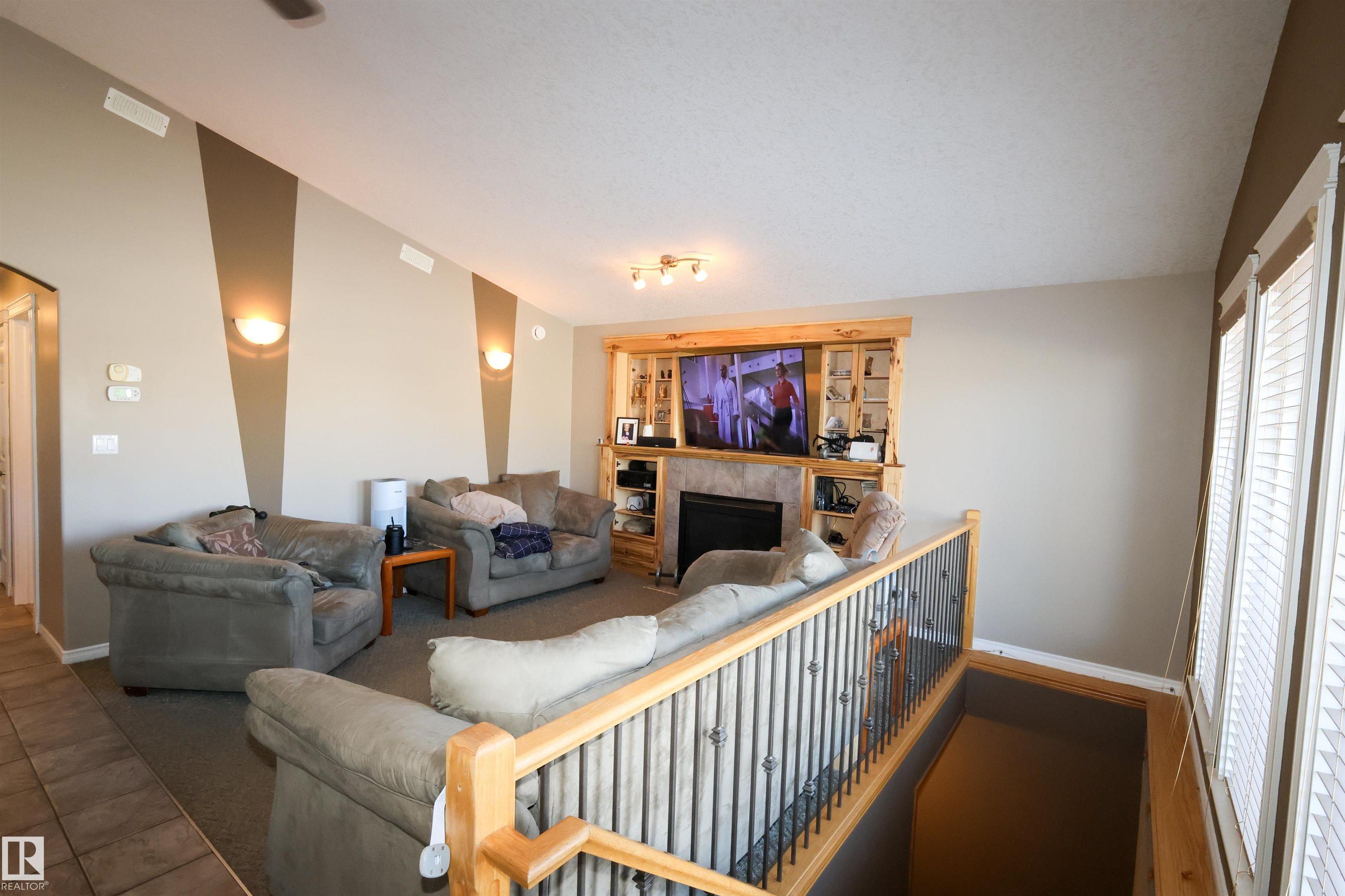 9701 87 Street, Morinville