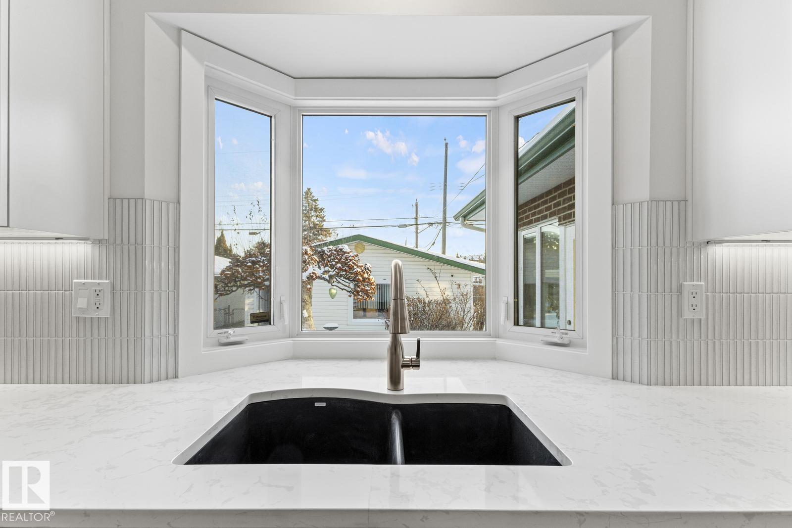 Photo 14 at 10629 79 Street NW, Forest Heights, Edmonton