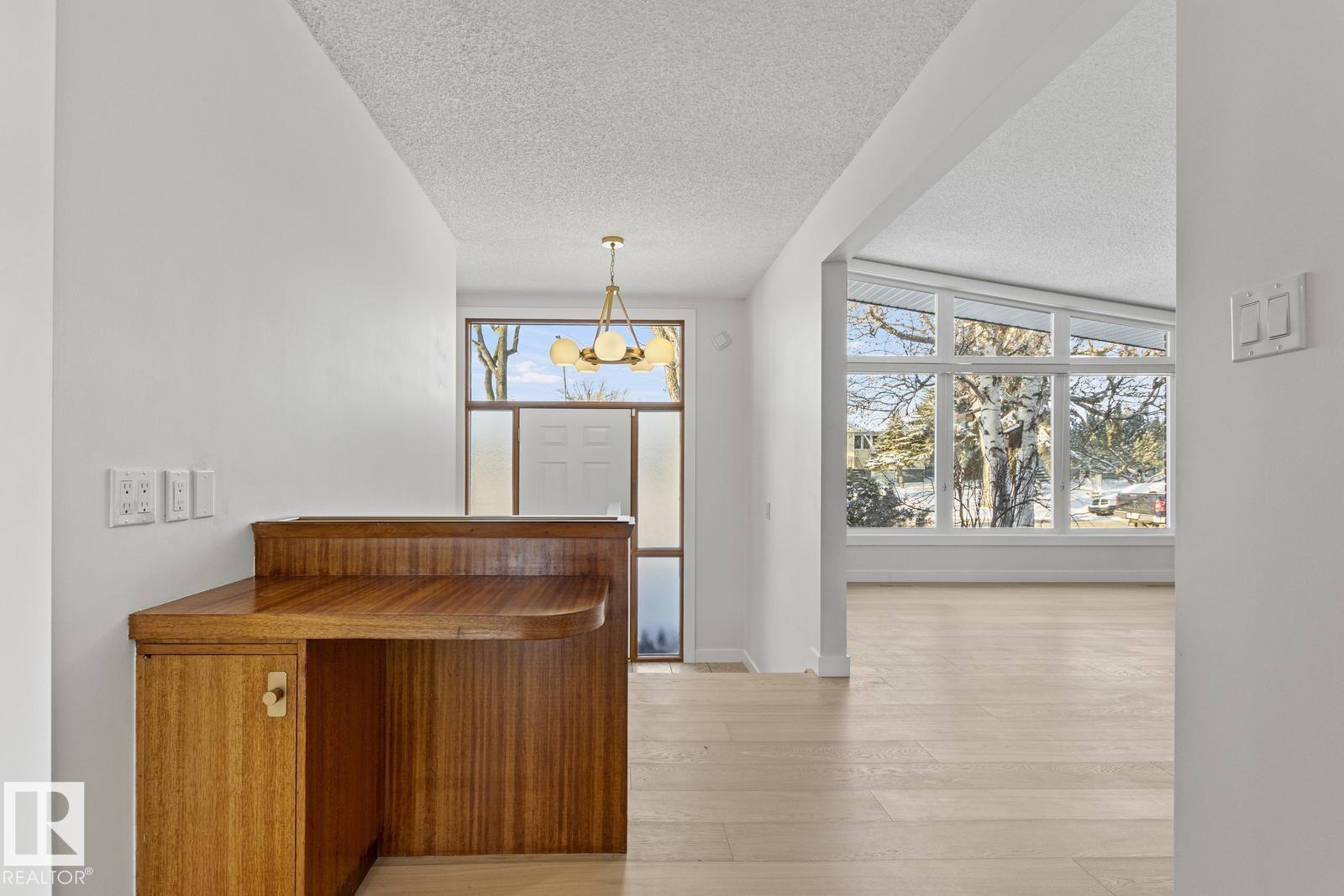 Photo 35 at 10629 79 Street NW, Forest Heights, Edmonton