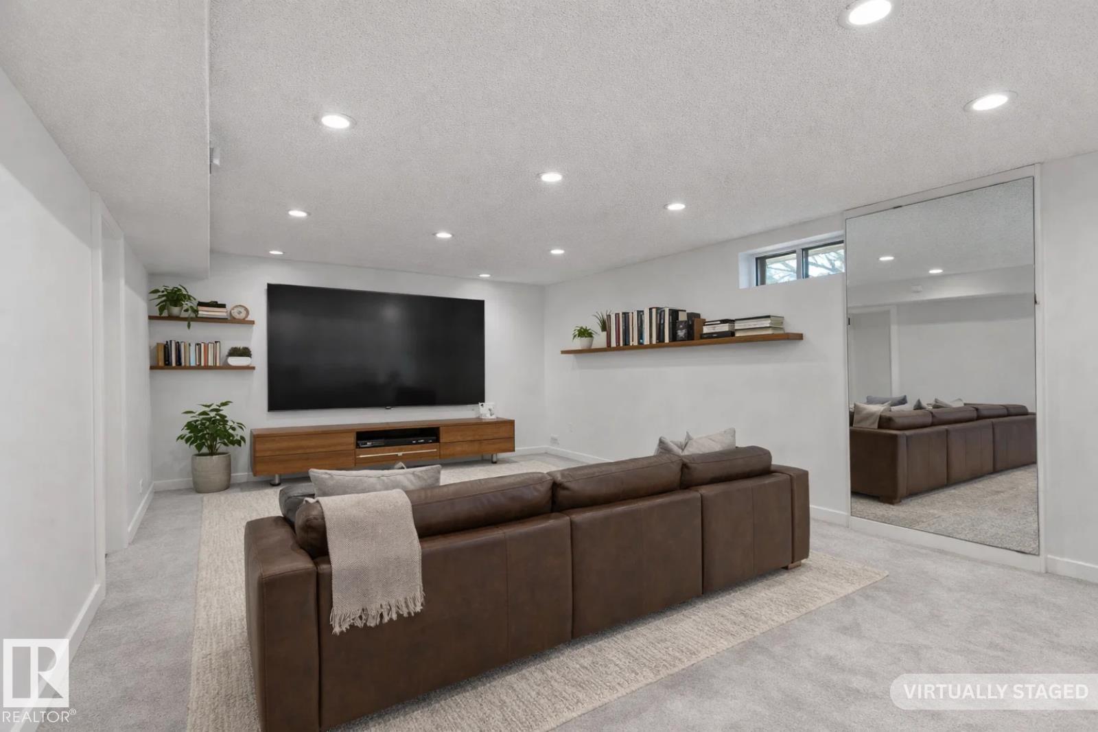 Photo 42 at 10629 79 Street NW, Forest Heights, Edmonton