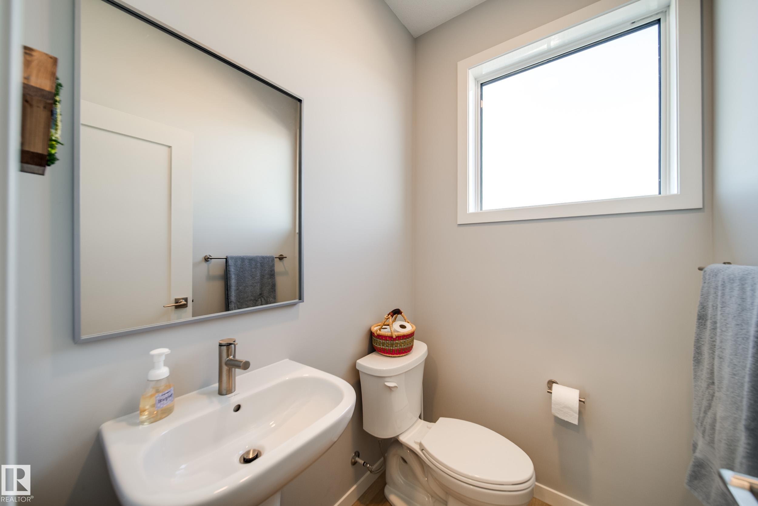 https://zimg.paragon.ice.com/ParagonImages/Property/PM/RAE/225394704/14/0/0/b17b9fc5ef0482f963b80f6ca0c87b8f/1/9a98f3114dd36738e396937ea35b7e1b/225394704-00f6e784-8802-48f0-acca-ebbb9e0fefb0.JPG
